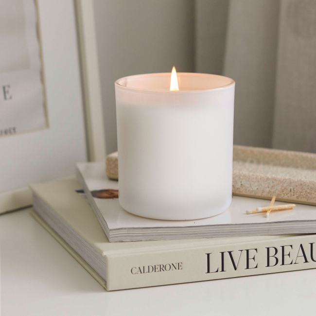 Vue 5 de Bougie Fleur de coton 140g (30h)