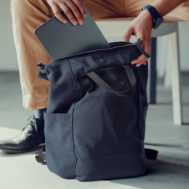 Vue 4 de Sac à dos polyester recyclé REWAY