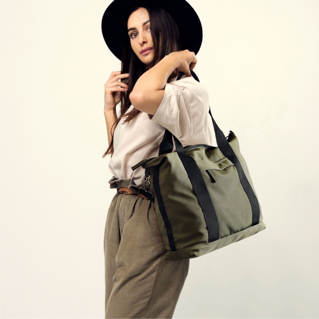 Vue 6 de Sac de voyage polyester recyclé REWAY