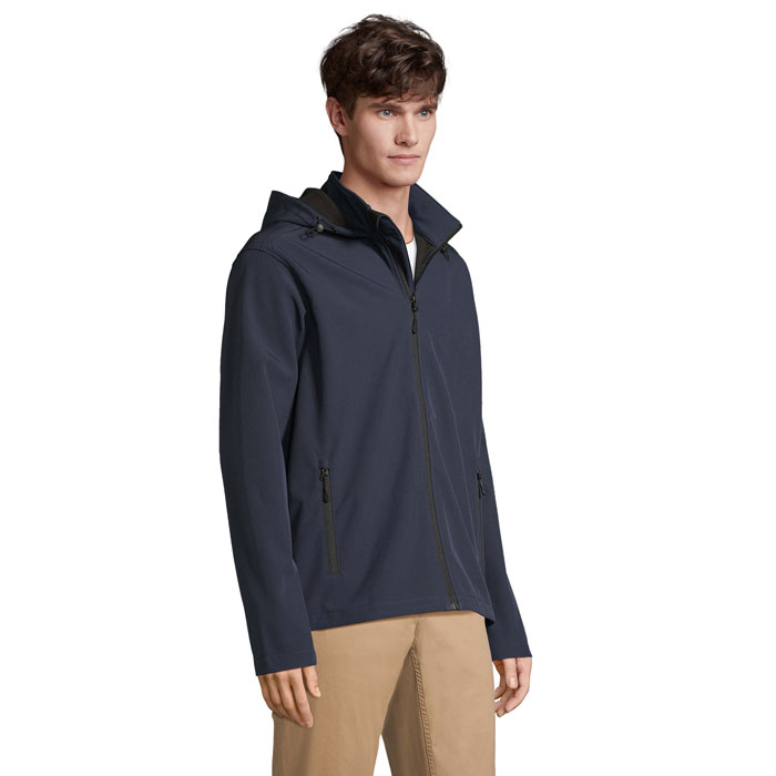 Vue 3 de RACE HOODED MEN