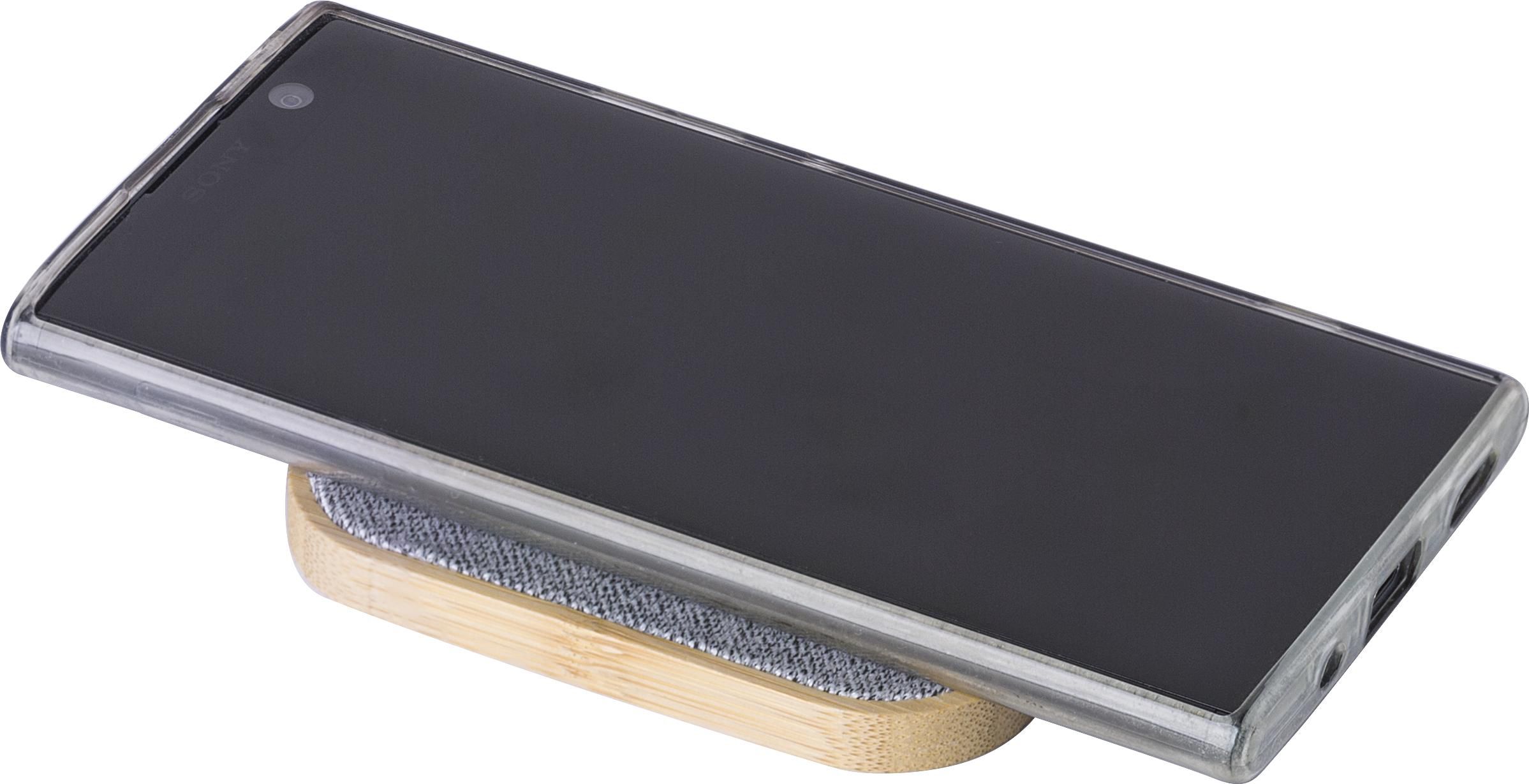 Vue 5 de Chargeur sans fil Moses | Bambou | rPET | 15W