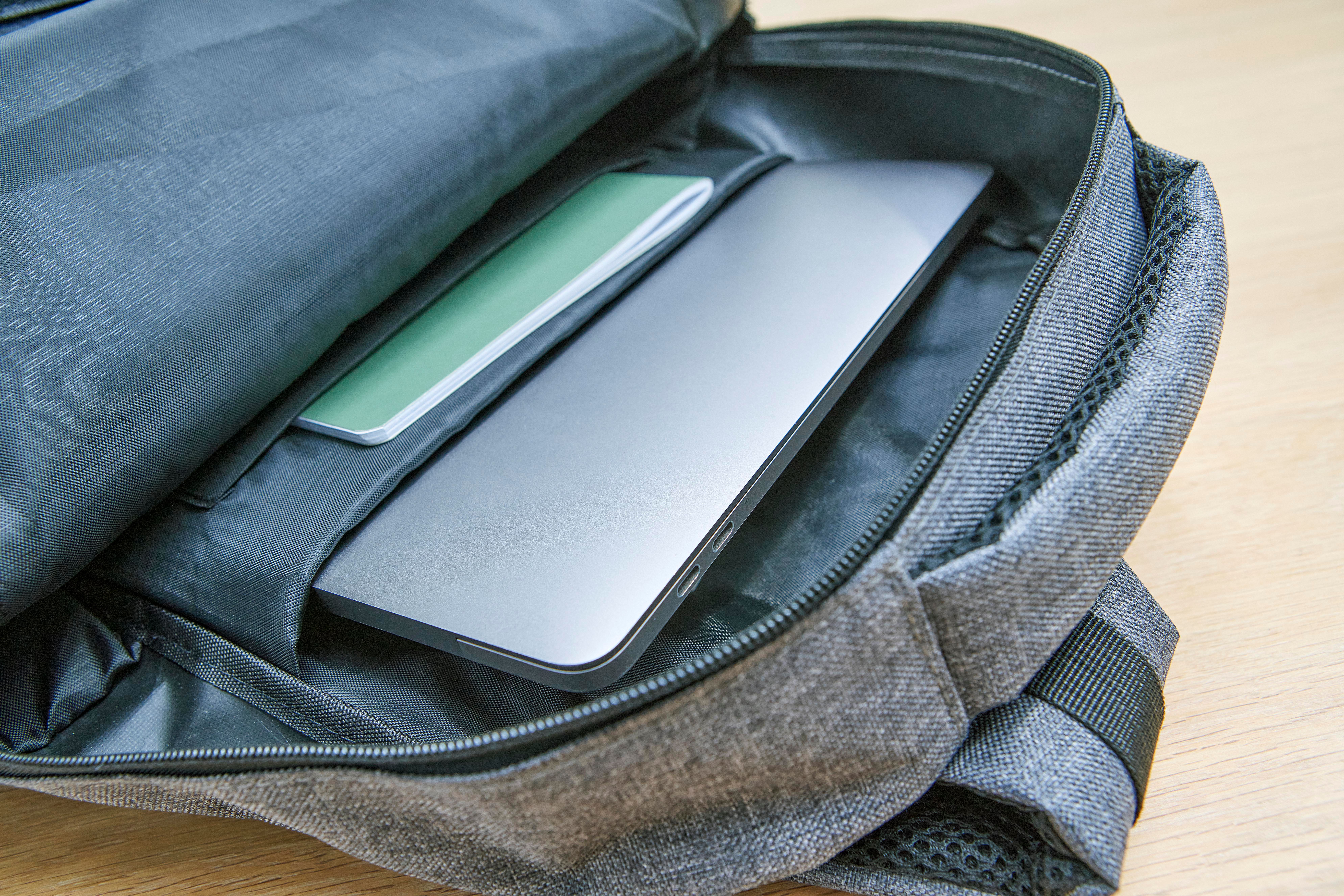 Vue 11 de Sac à dos pour ordinateur Henrik | Recyclé | Port USB