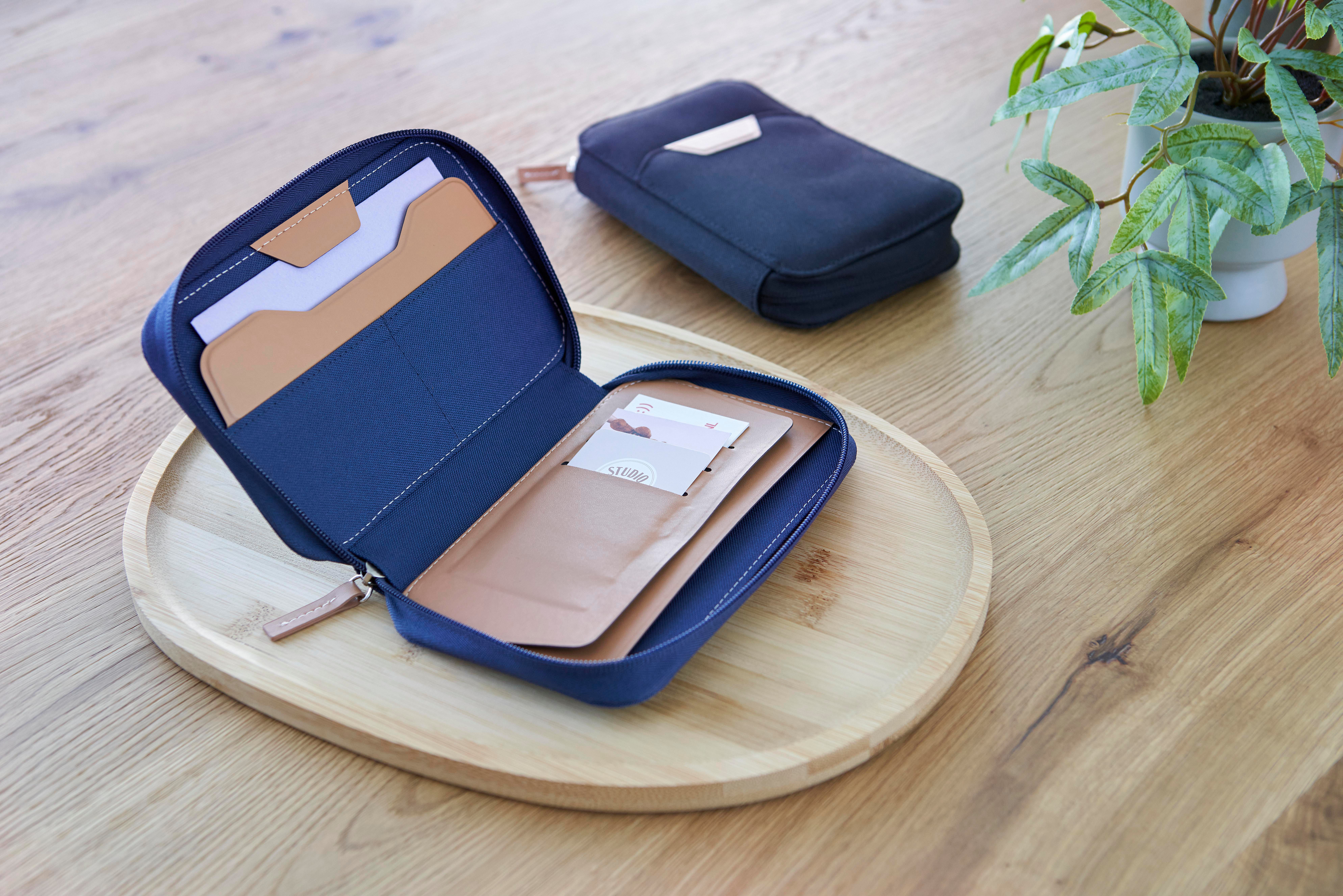 Vue 7 de Portefeuille de voyage Susanne | Recyclé | RFID