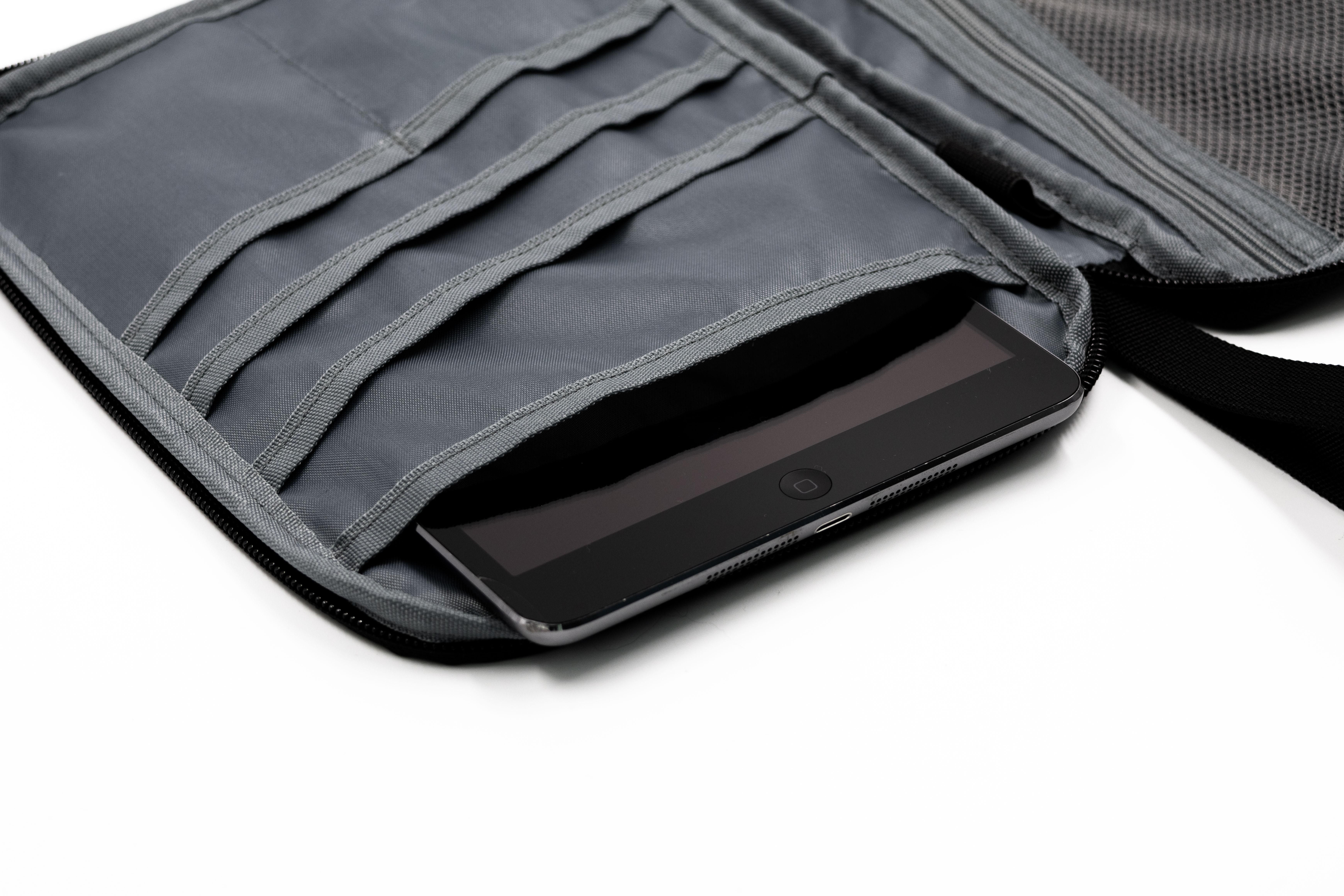 Vue 9 de BrandCharger portefeuille de voyage Rover