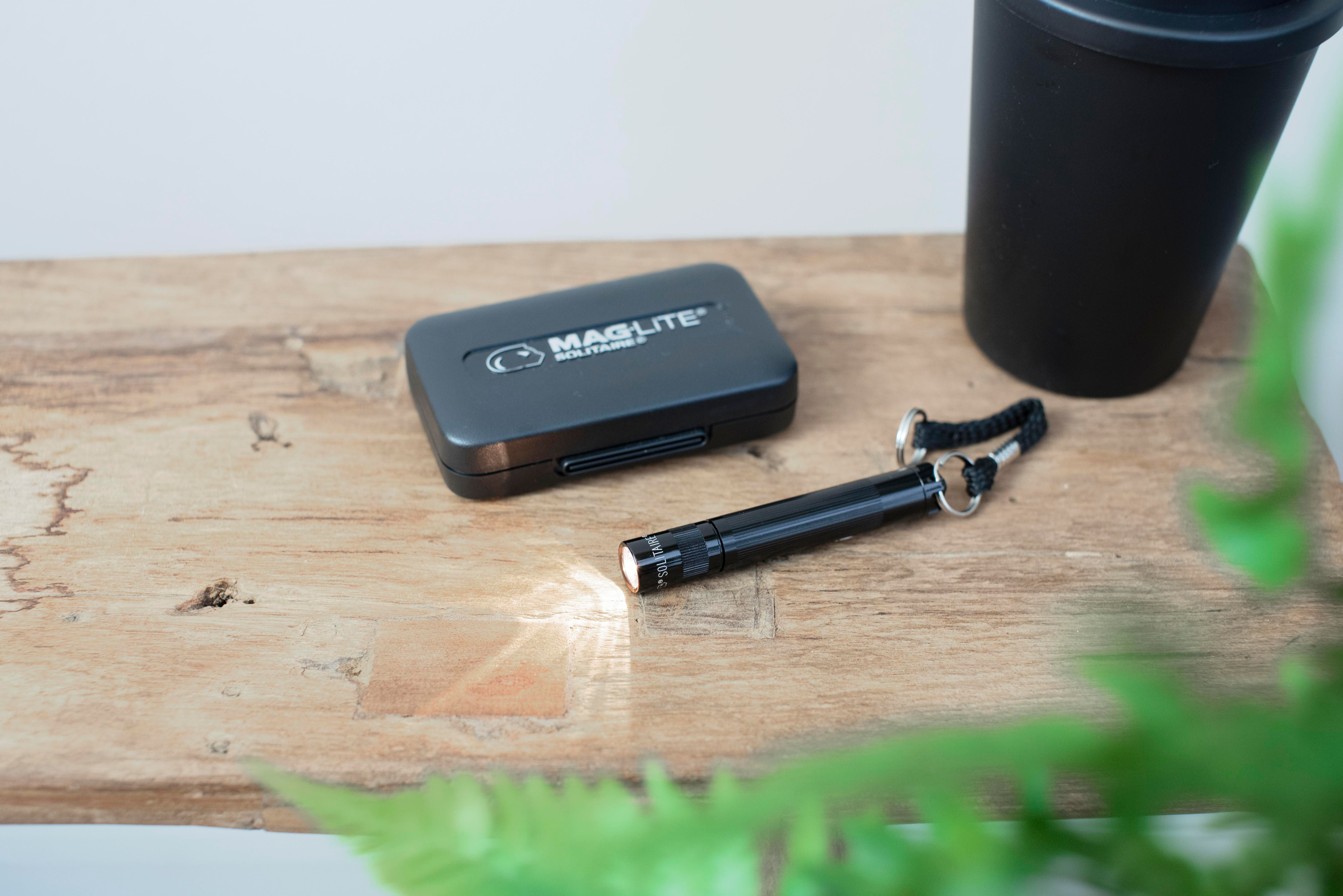 Vue 6 de Lampe torche Maglite Solitaire