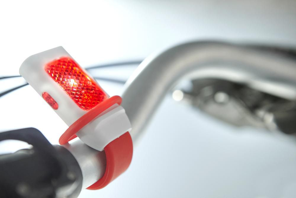 Vue 6 de Lumière vélo Duncan | Plastique | 3+1 LED | Sangle silicone