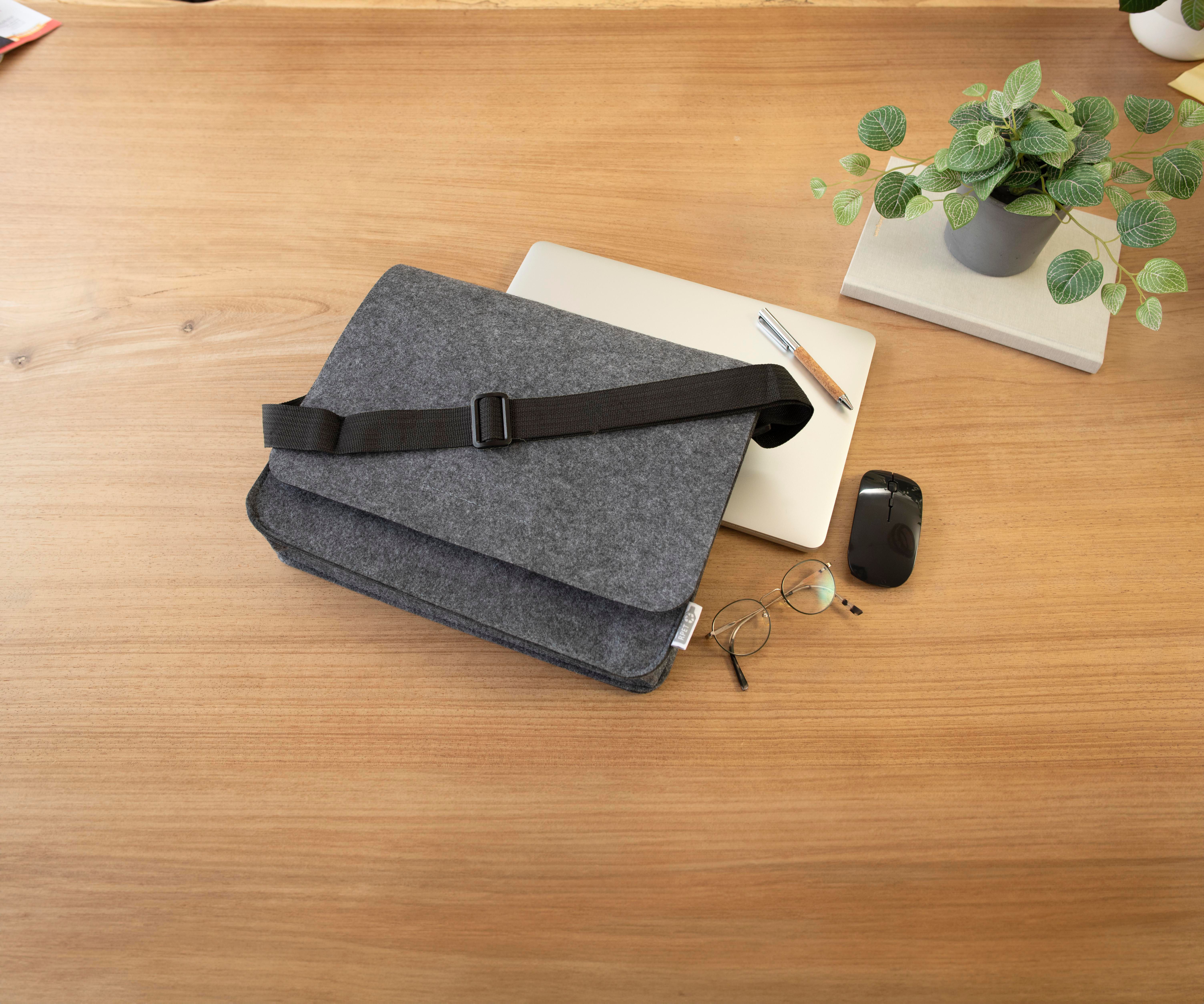 Vue 7 de Sac pour ordinateur portable Layla | Feutre recyclé | 15 pouces | Fermeture velcro