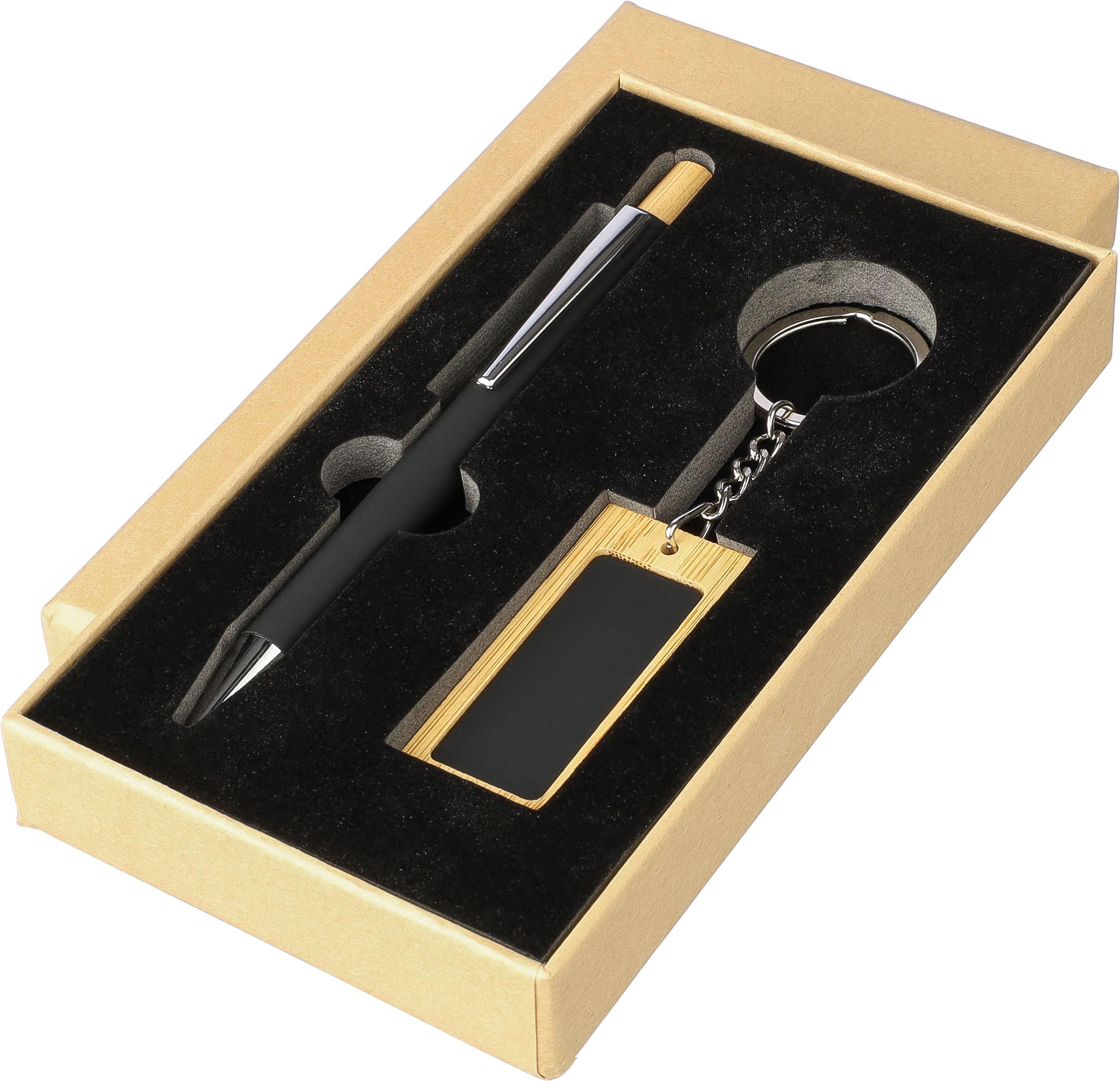 Vue 2 de Coffret cadeau Zaid | Recyclé | Stylo à bille et porte-clés