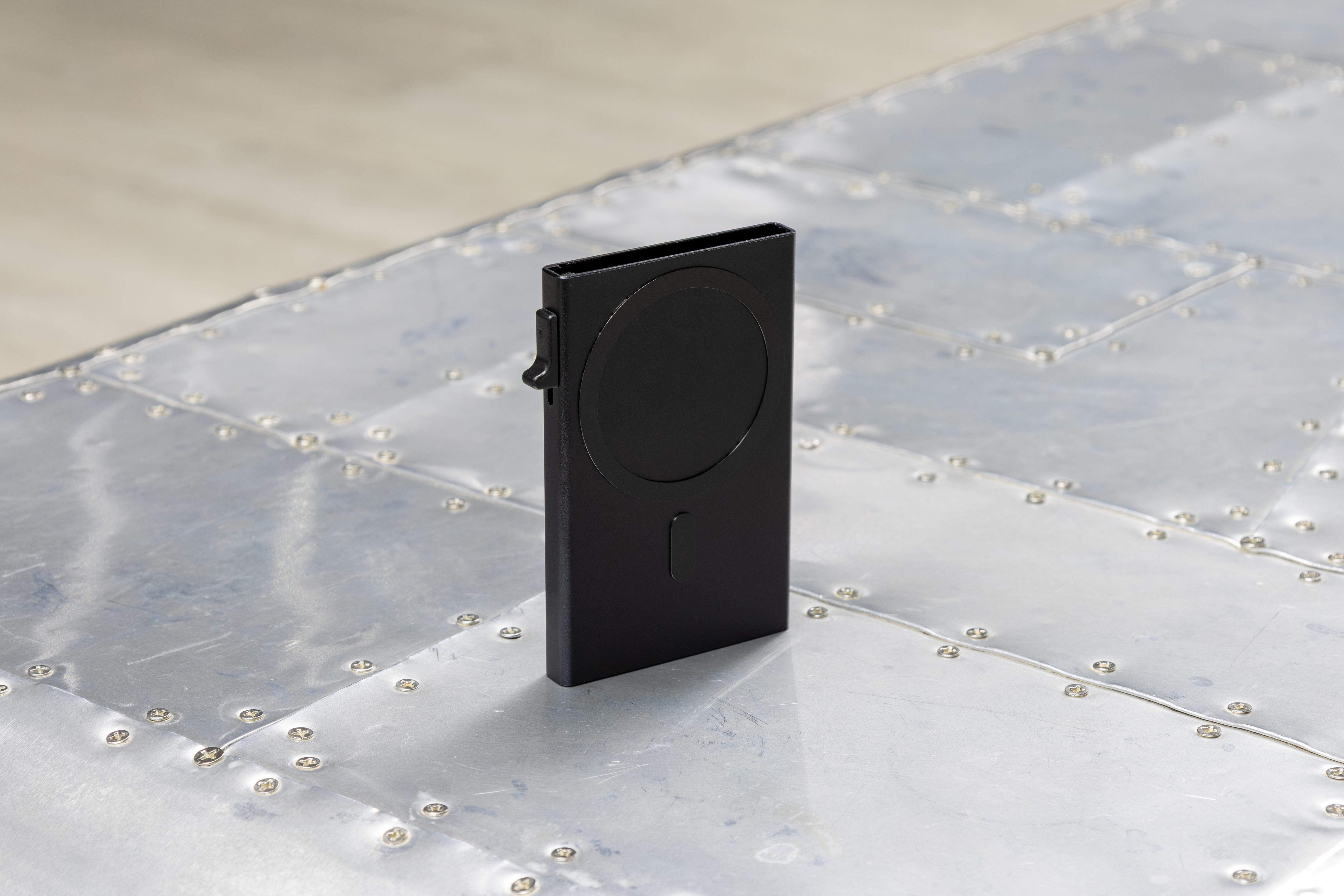 Vue 8 de BrandCharger porte-cartes Wally Mag | Compatible MagSafe