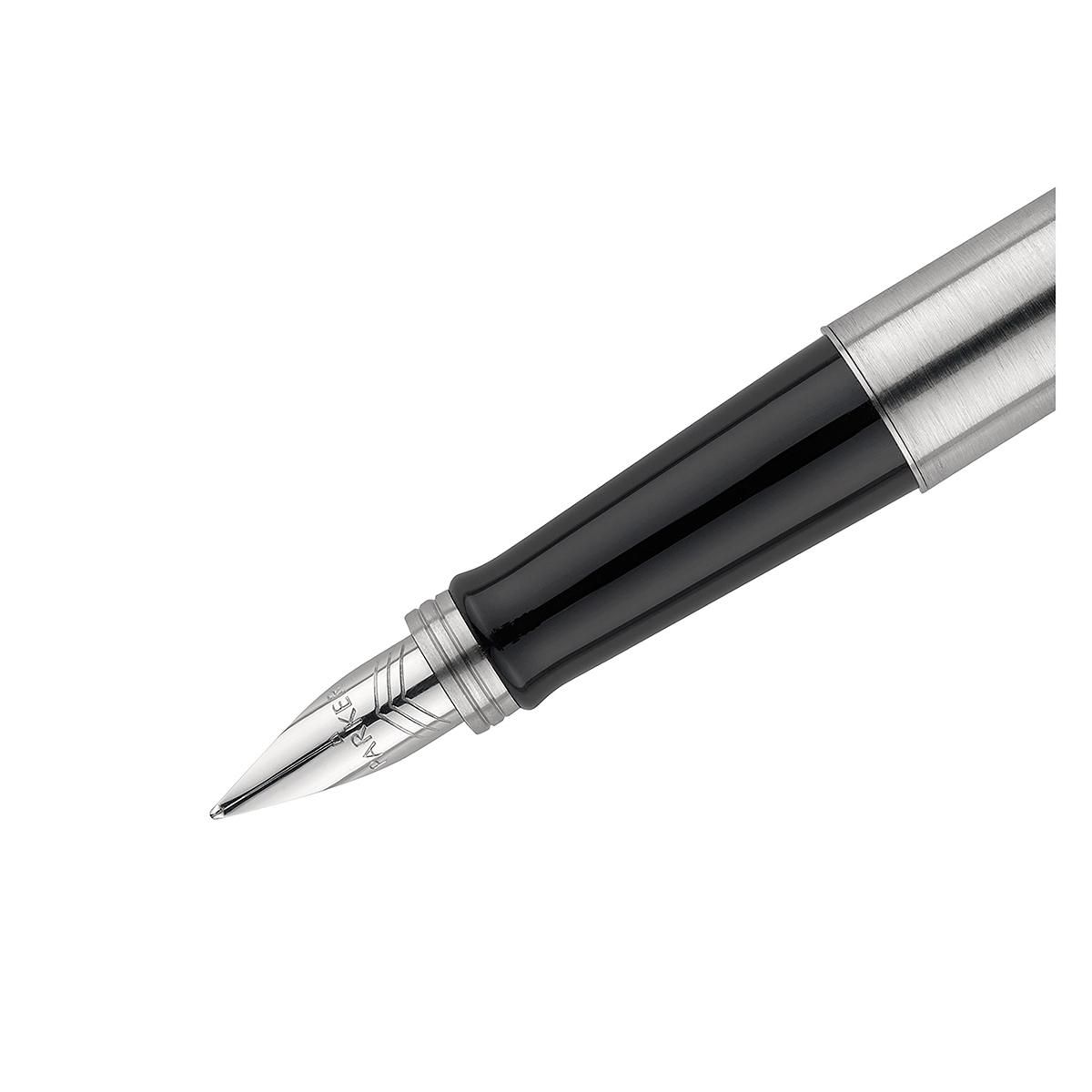 Vue 4 de Parker Jotter Core stylo plume | Acier inoxydable