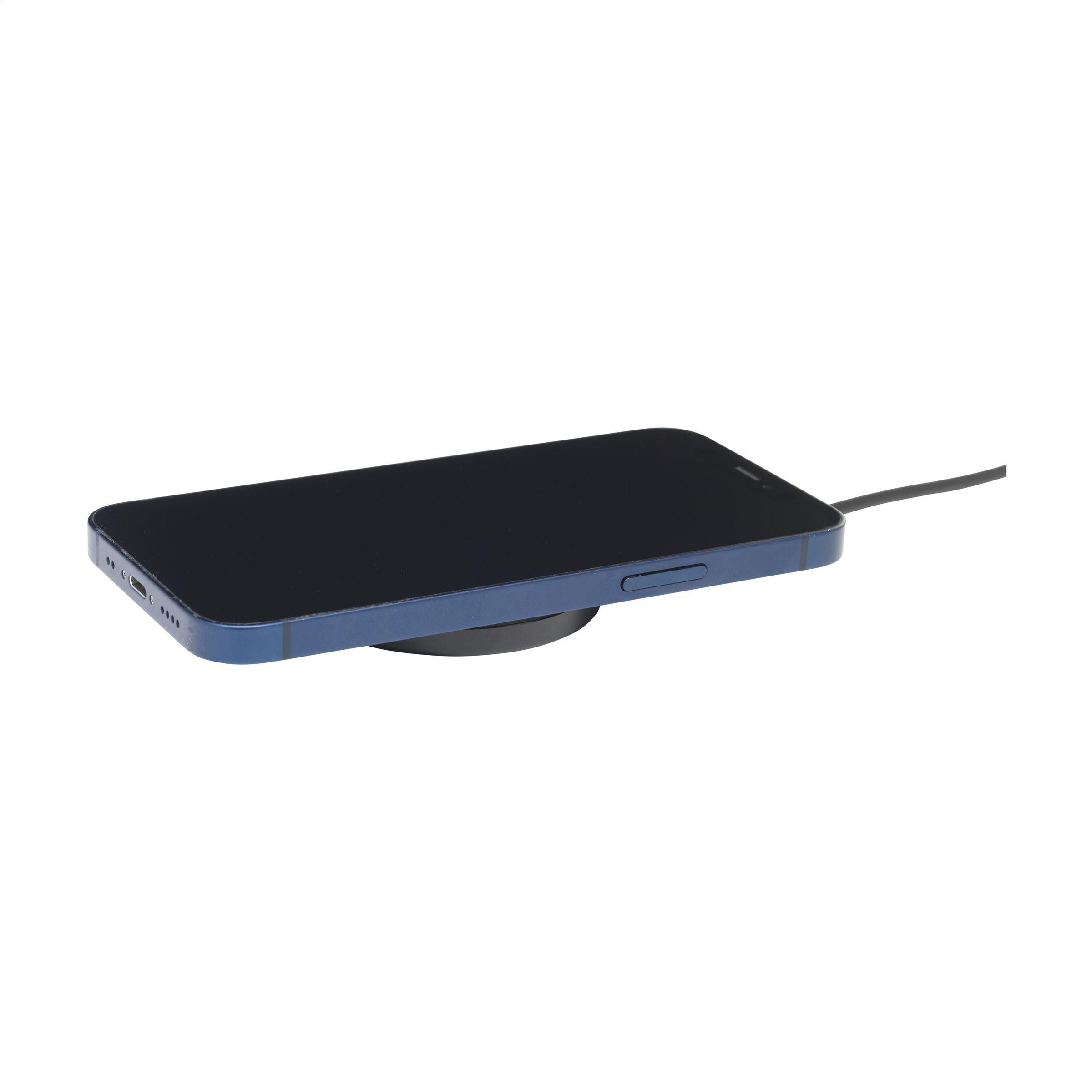 Vue 5 de Force MagSafe 10W RCS Recycled Wireless ChargeR