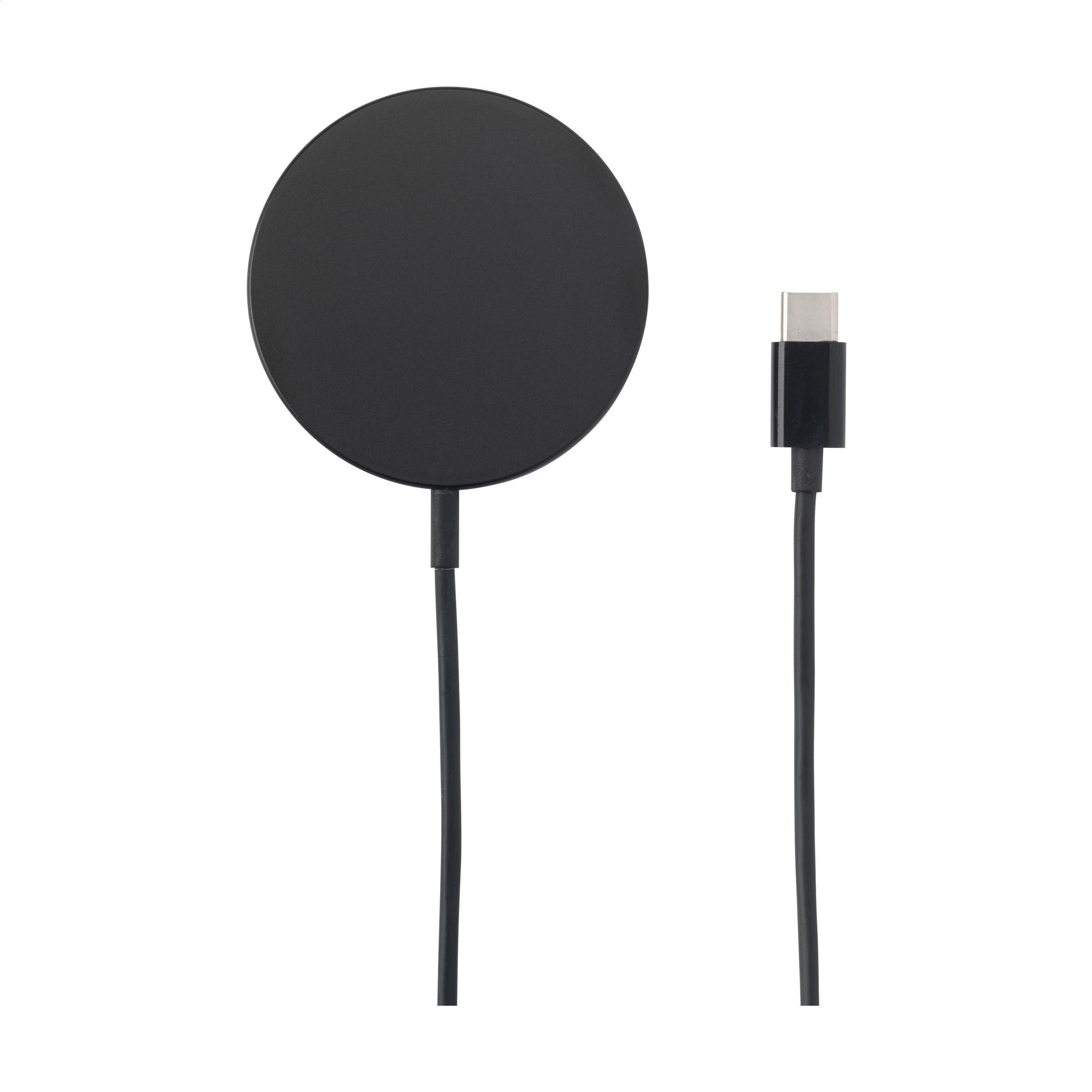 Vue 8 de Force MagSafe 10W RCS Recycled Wireless ChargeR