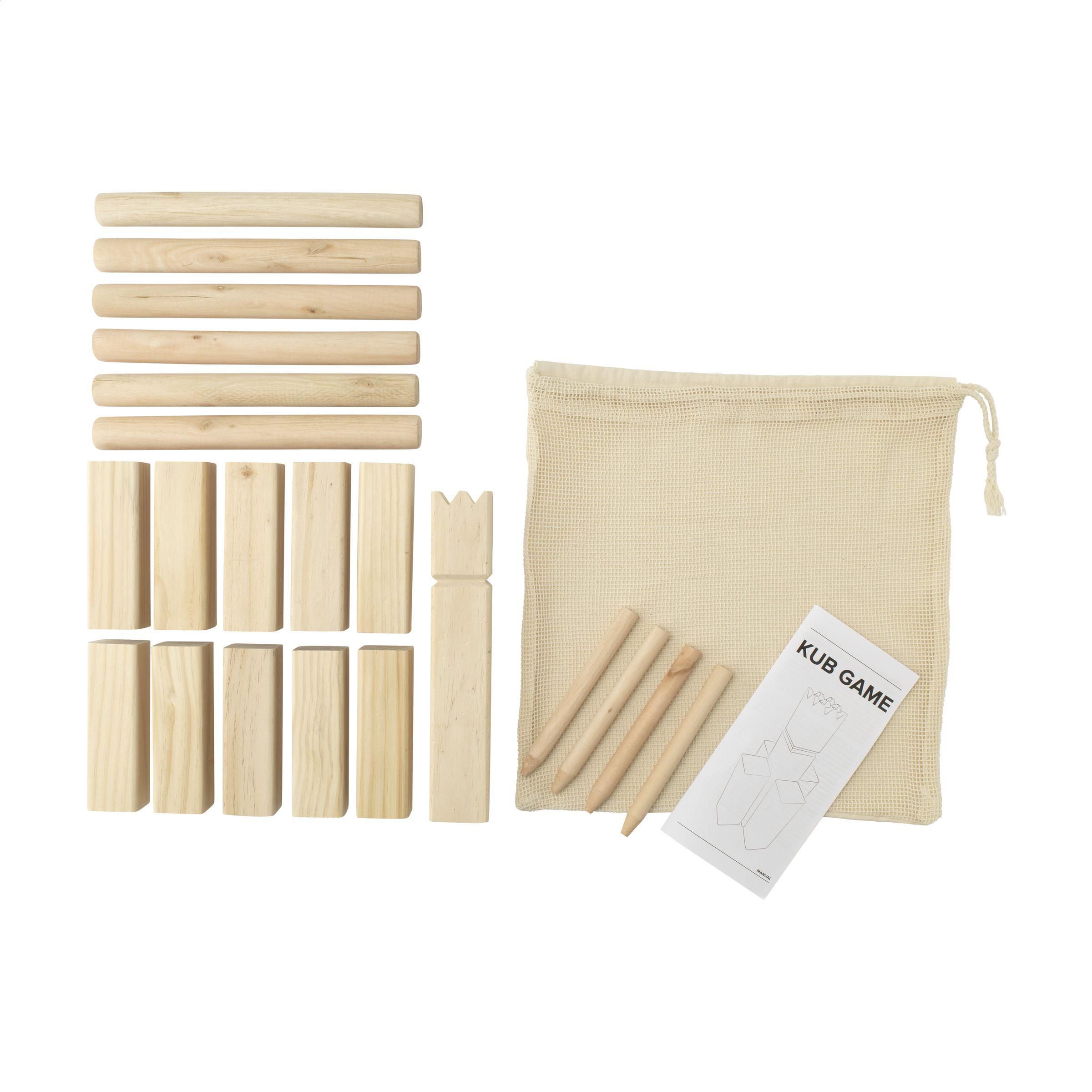 Vue 2 de Kingdom Kubb Outdoor Game jeu