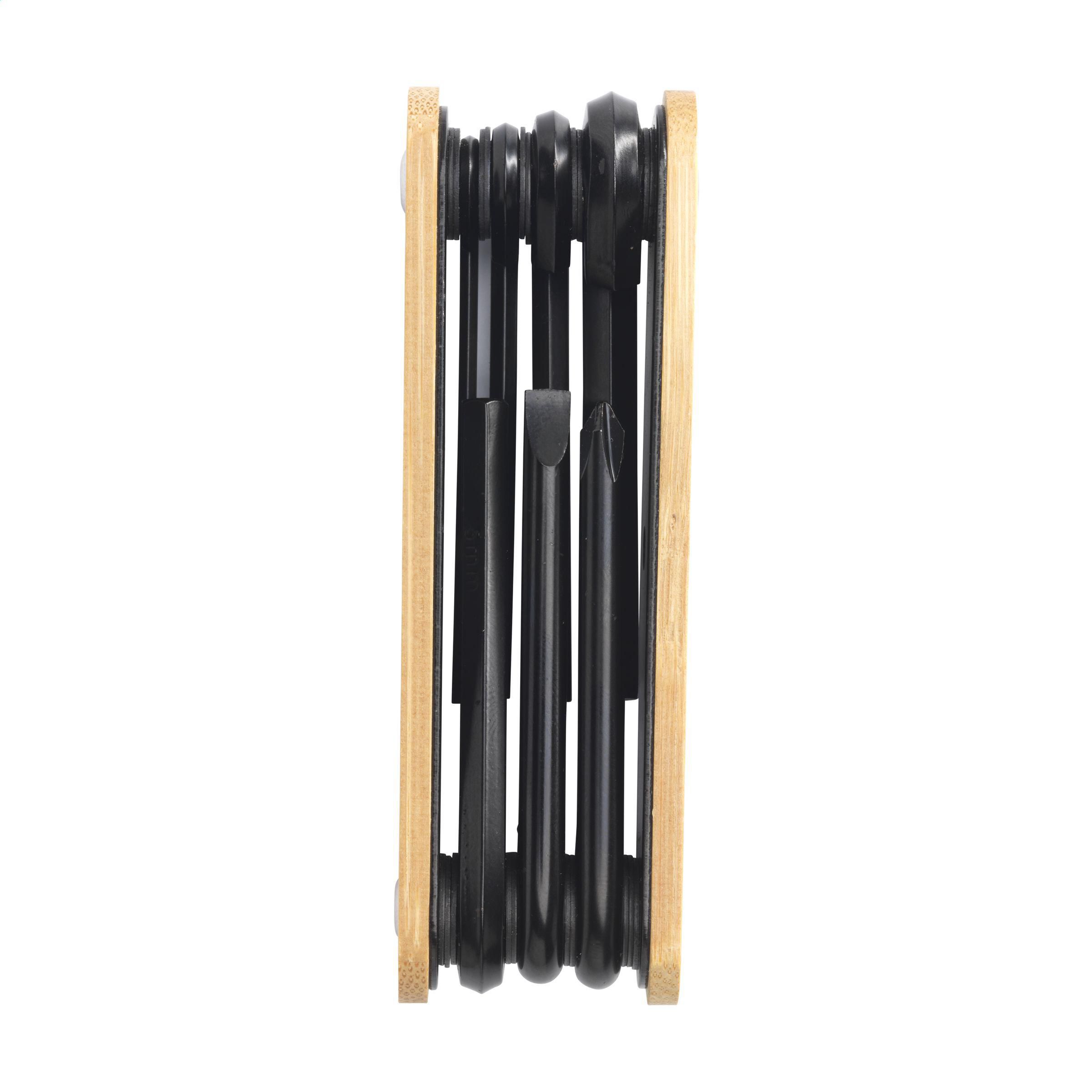 Vue 3 de Bamboo Black Tool outil multifonction