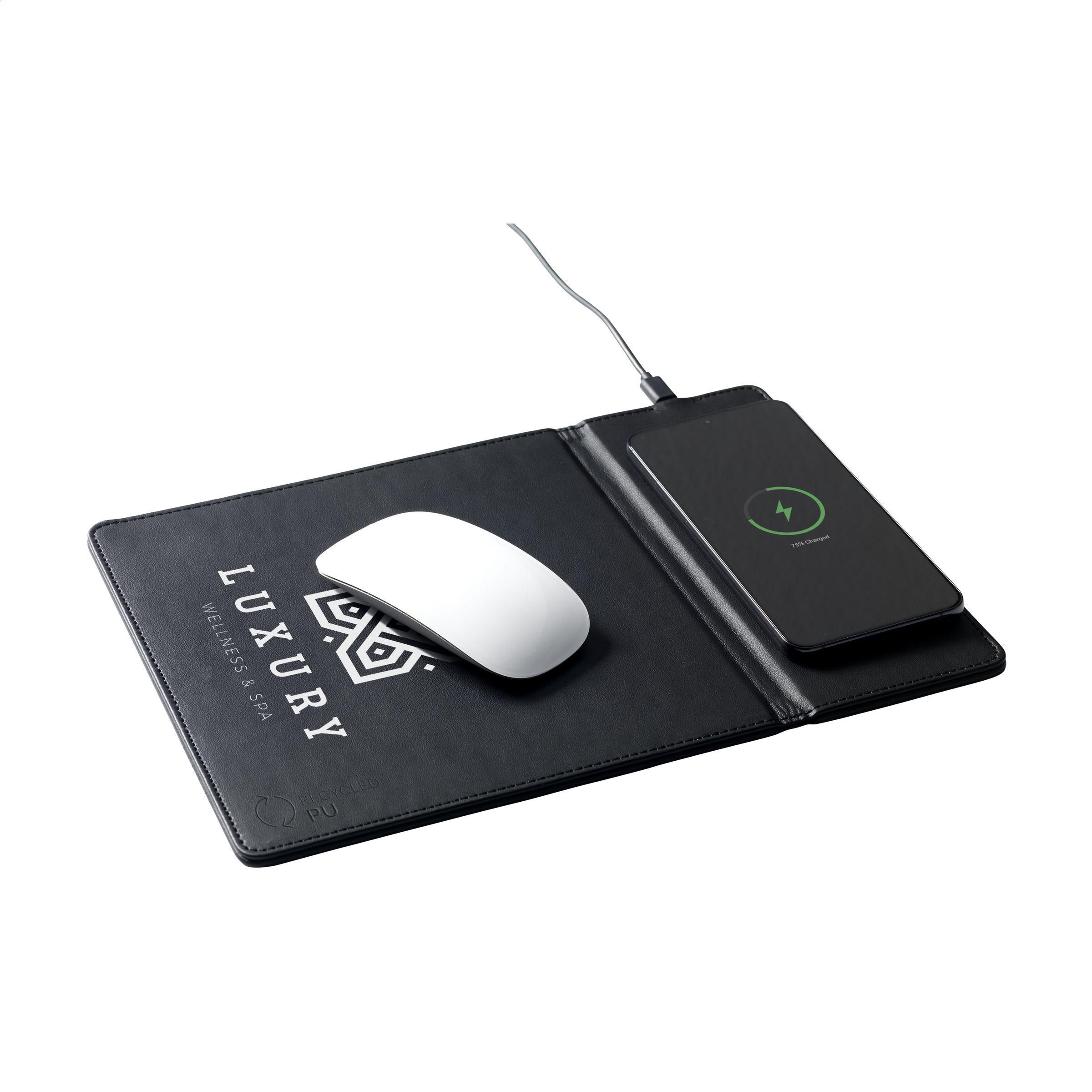 Vue 3 de RCS Recycled Wireless Charging Mousepad tapis de
