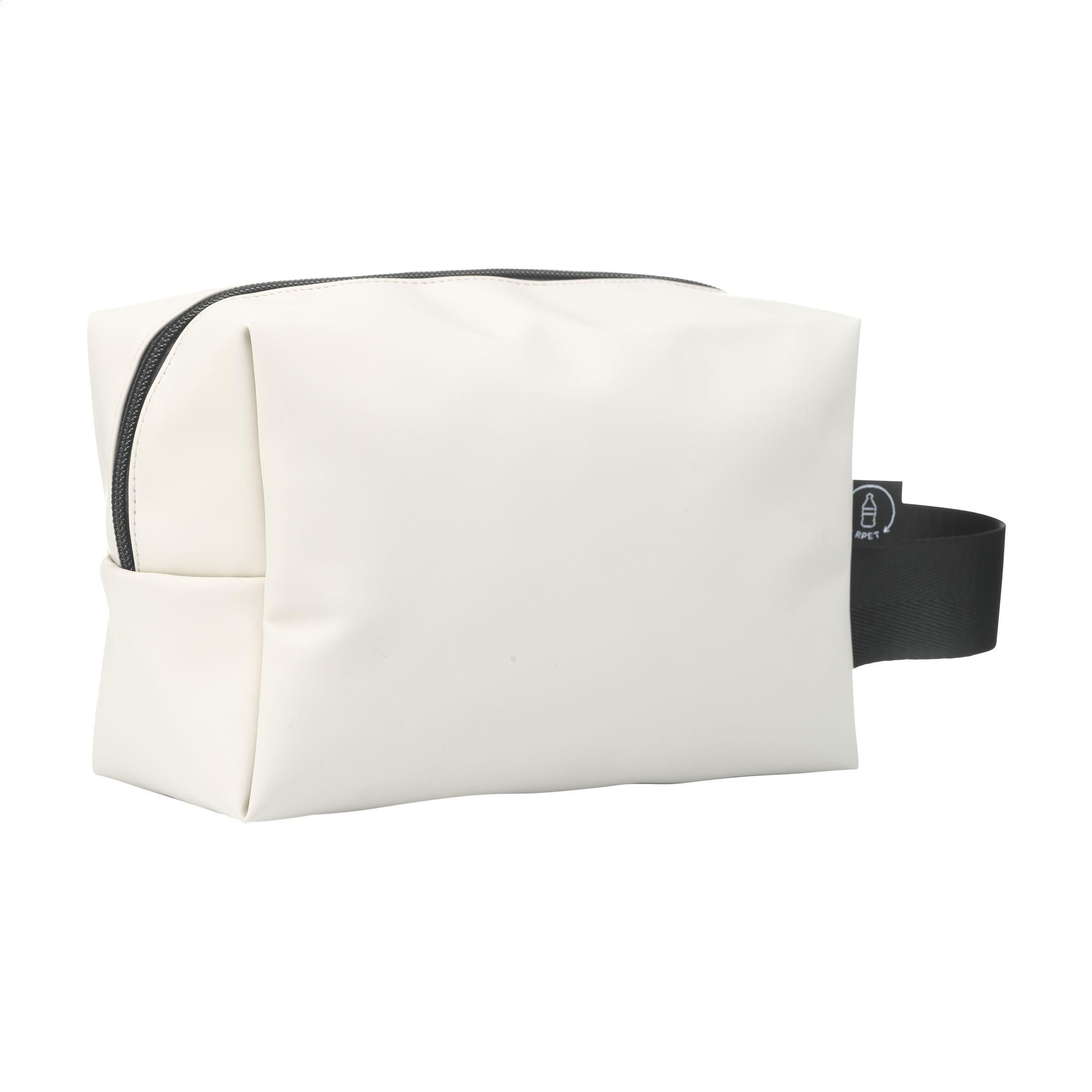 Vue 2 de Lennon RCS Recycled Toiletry Bag