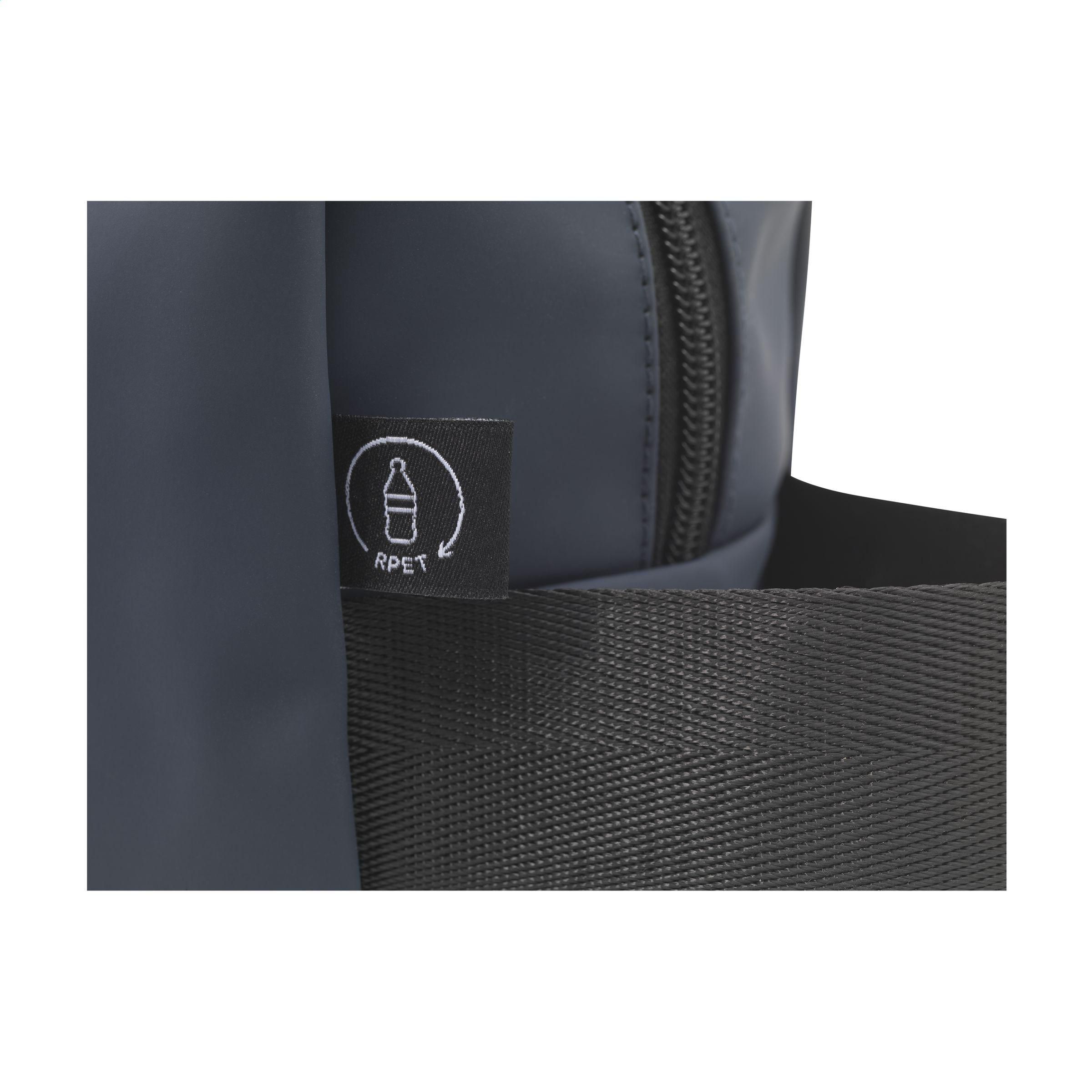 Vue 11 de Lennon RCS Recycled Toiletry Bag