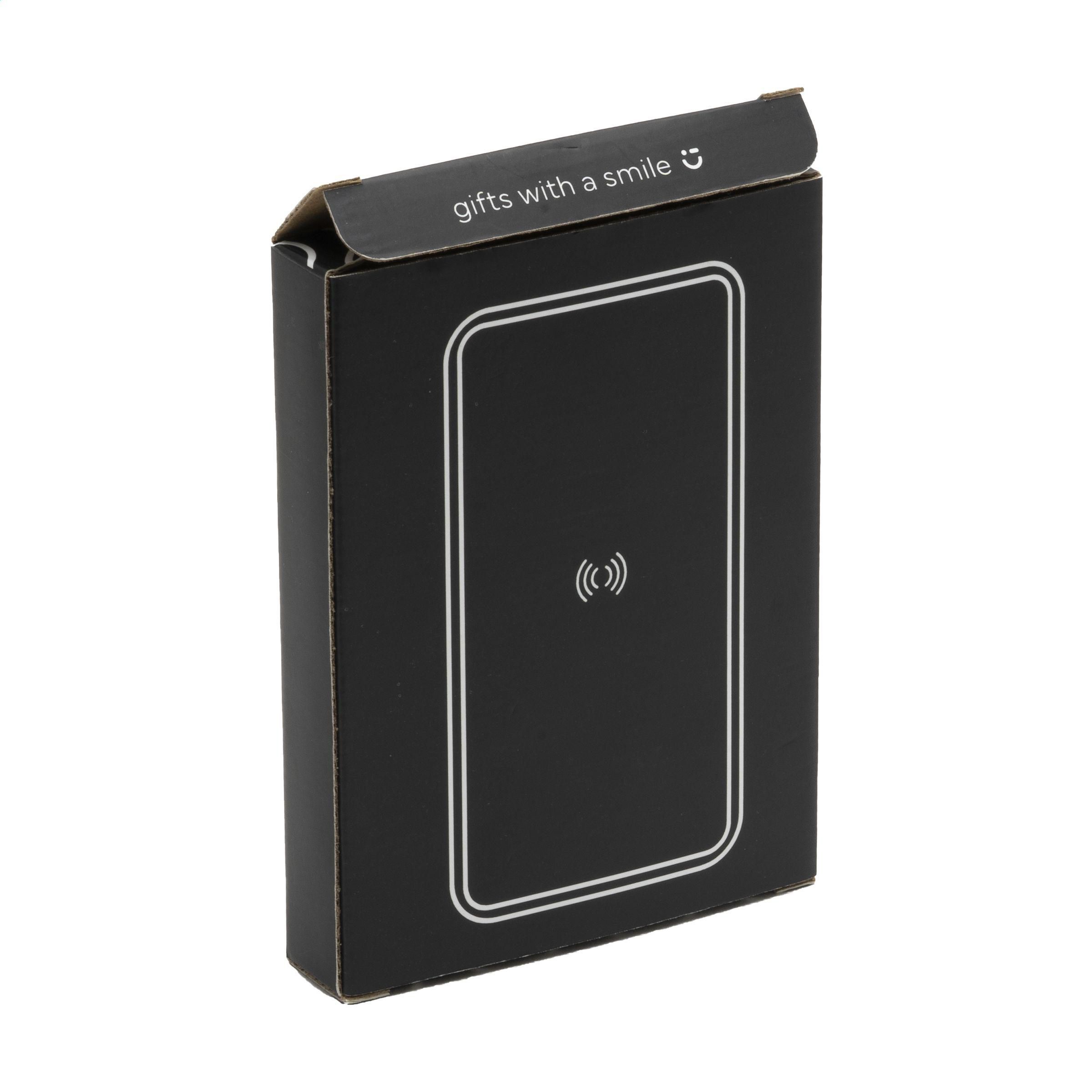 Vue 7 de Boru Bamboo RCS Recycled ABS Powerbank Wireless Charger