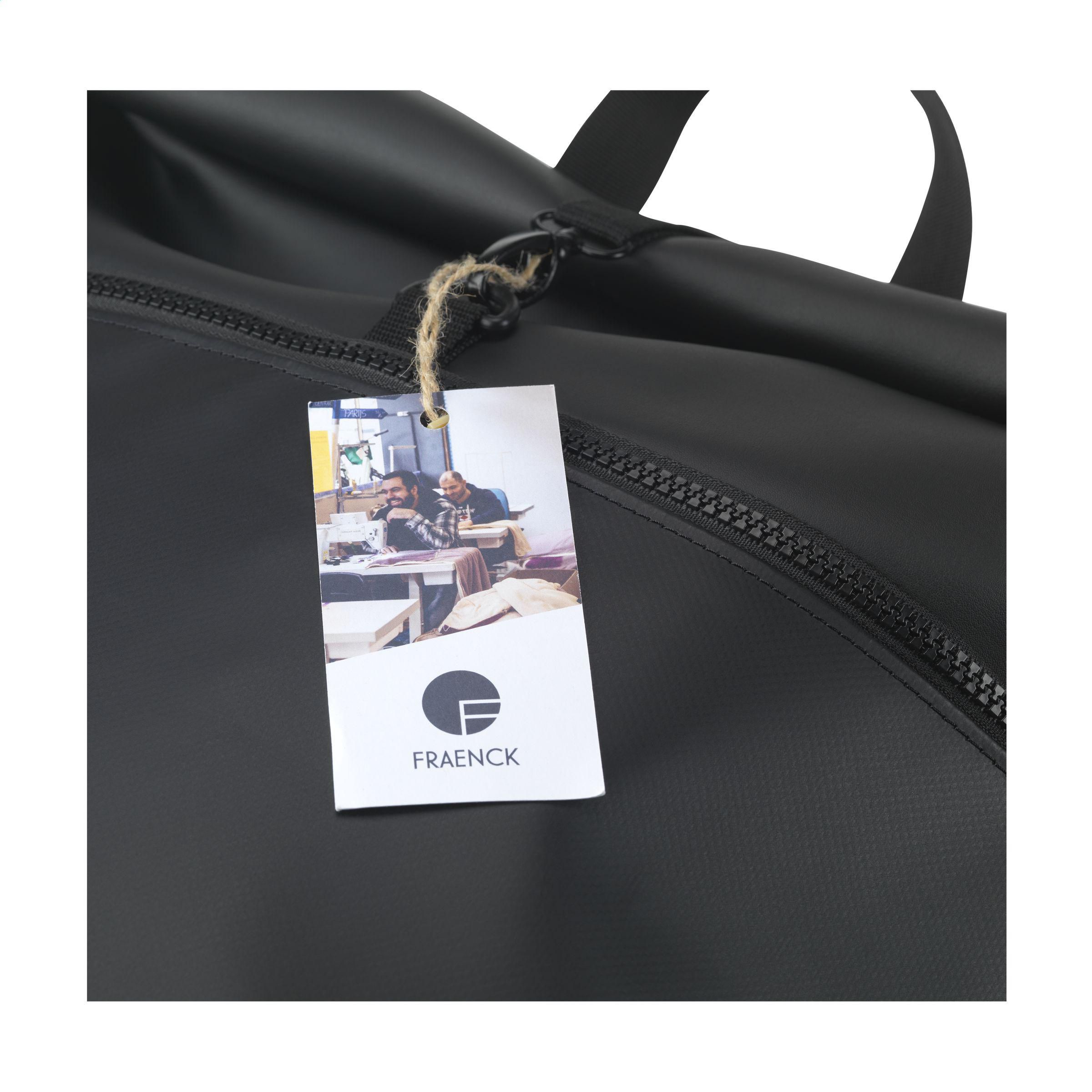 Vue 7 de Fraenck James Backpack 17p sac à dos
