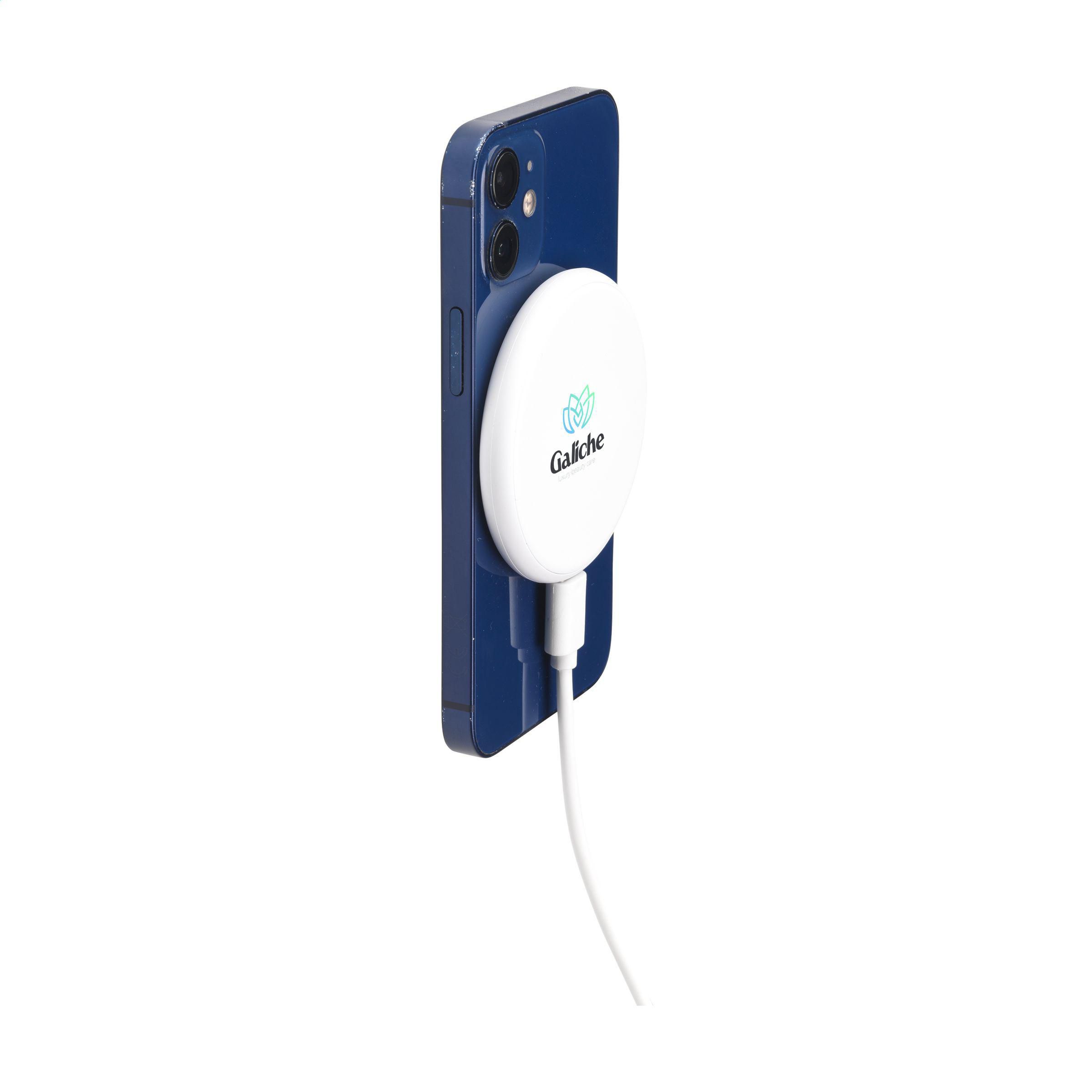 Vue 2 de All-in-one RCS Recycled 15W Magnetic Wireless Charger