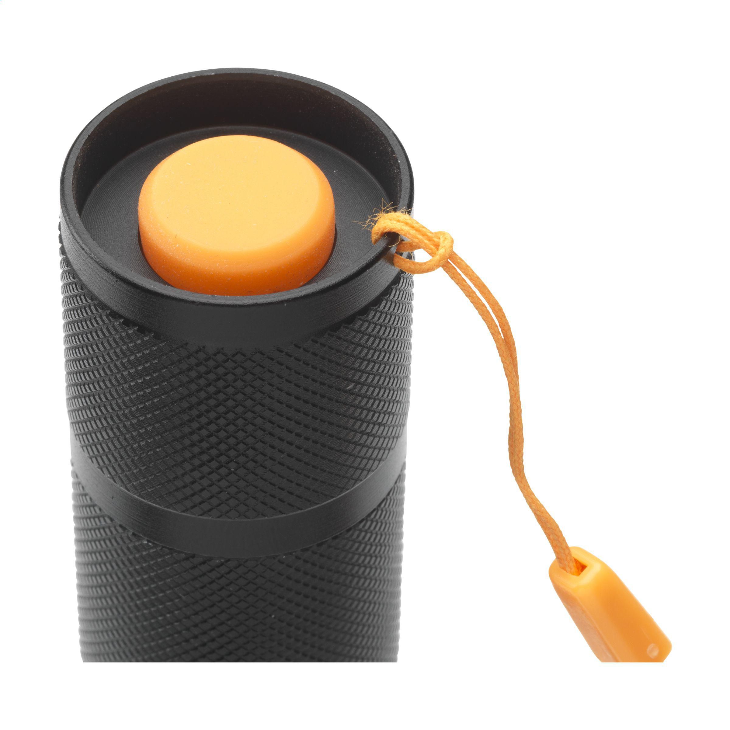 Vue 6 de Homey's Mel Outdoor Flashlight lampe de poche