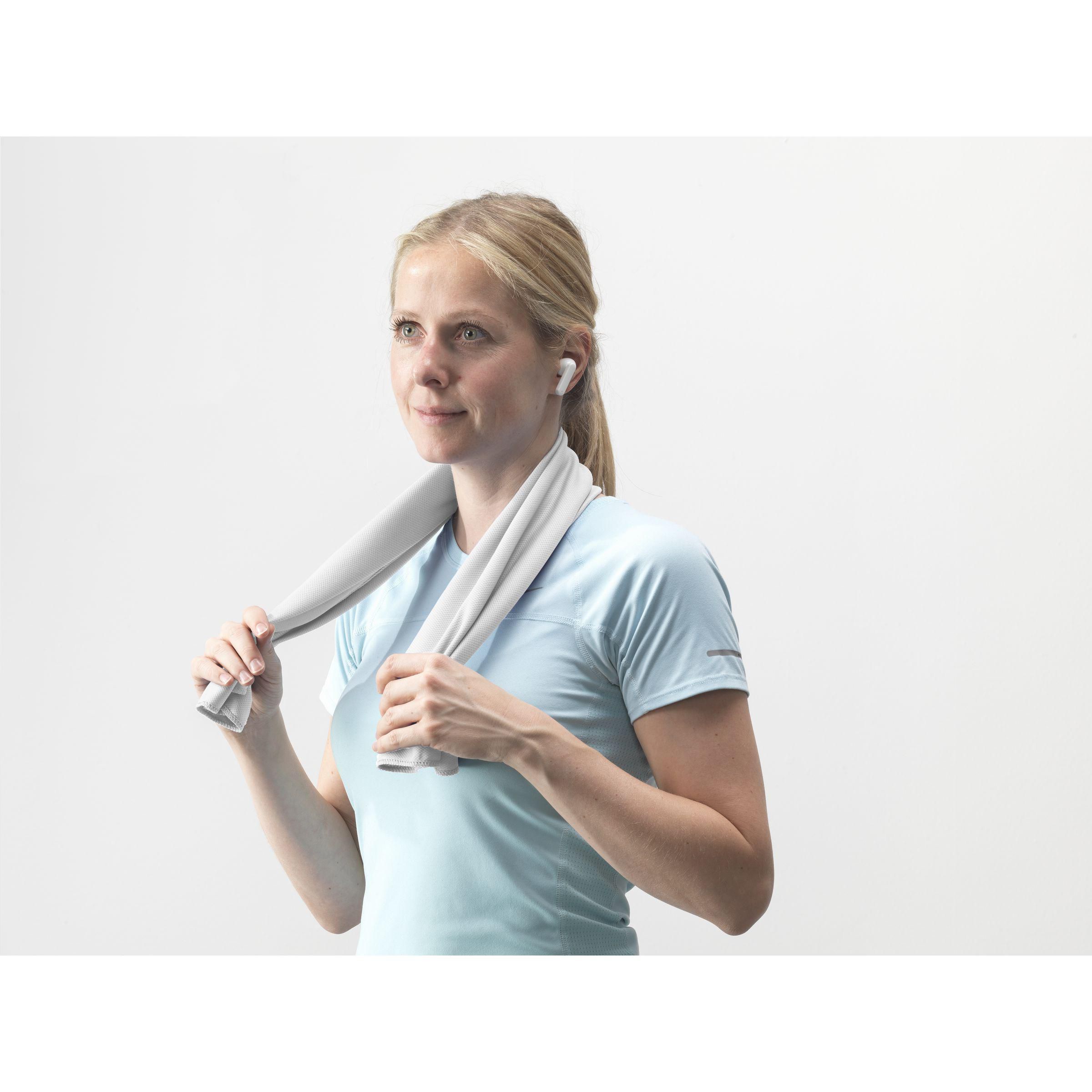 Vue 2 de CoolDown GRS RPET serviette de sport