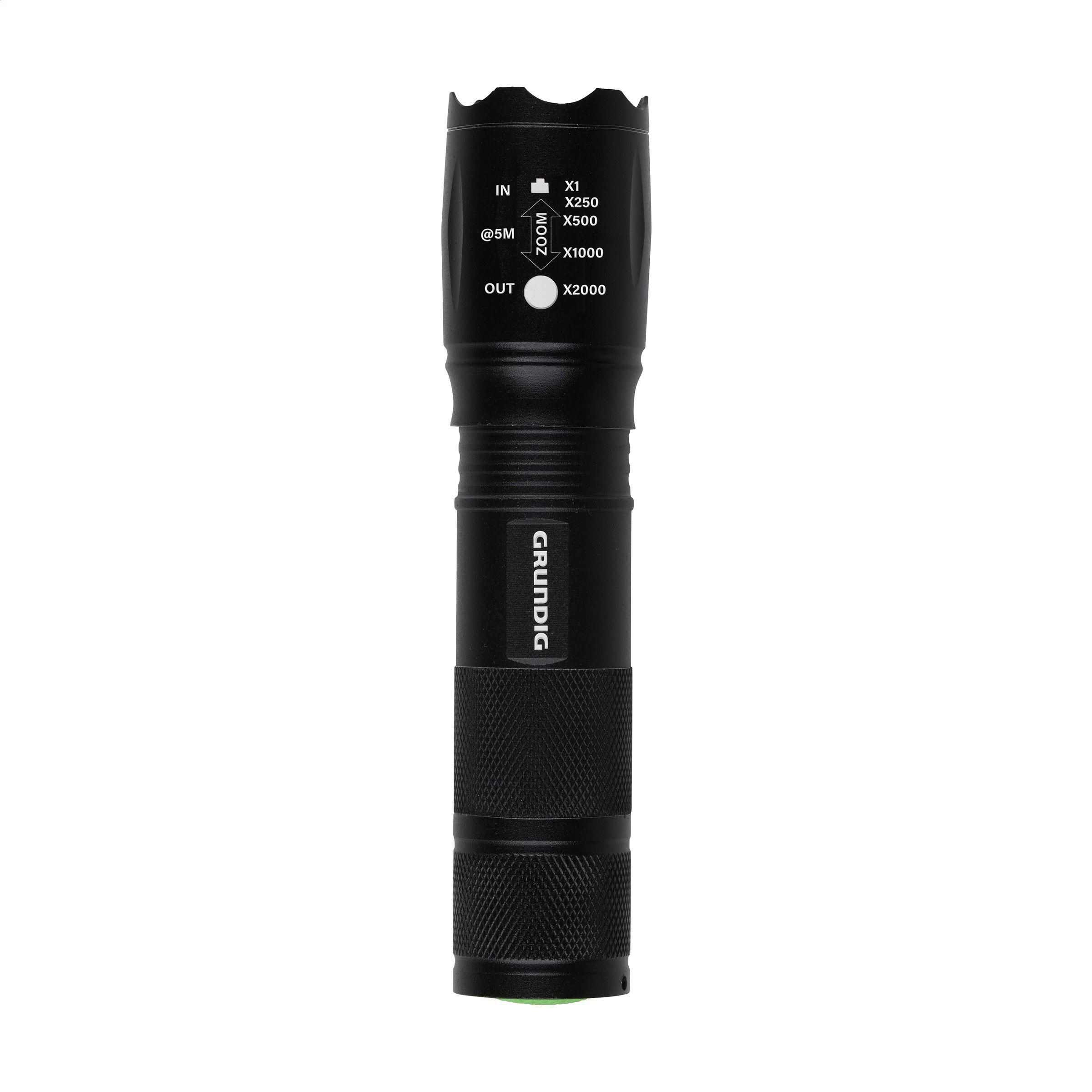 Vue 2 de Grundig 1W LED-Torch Zoom lampe de poche