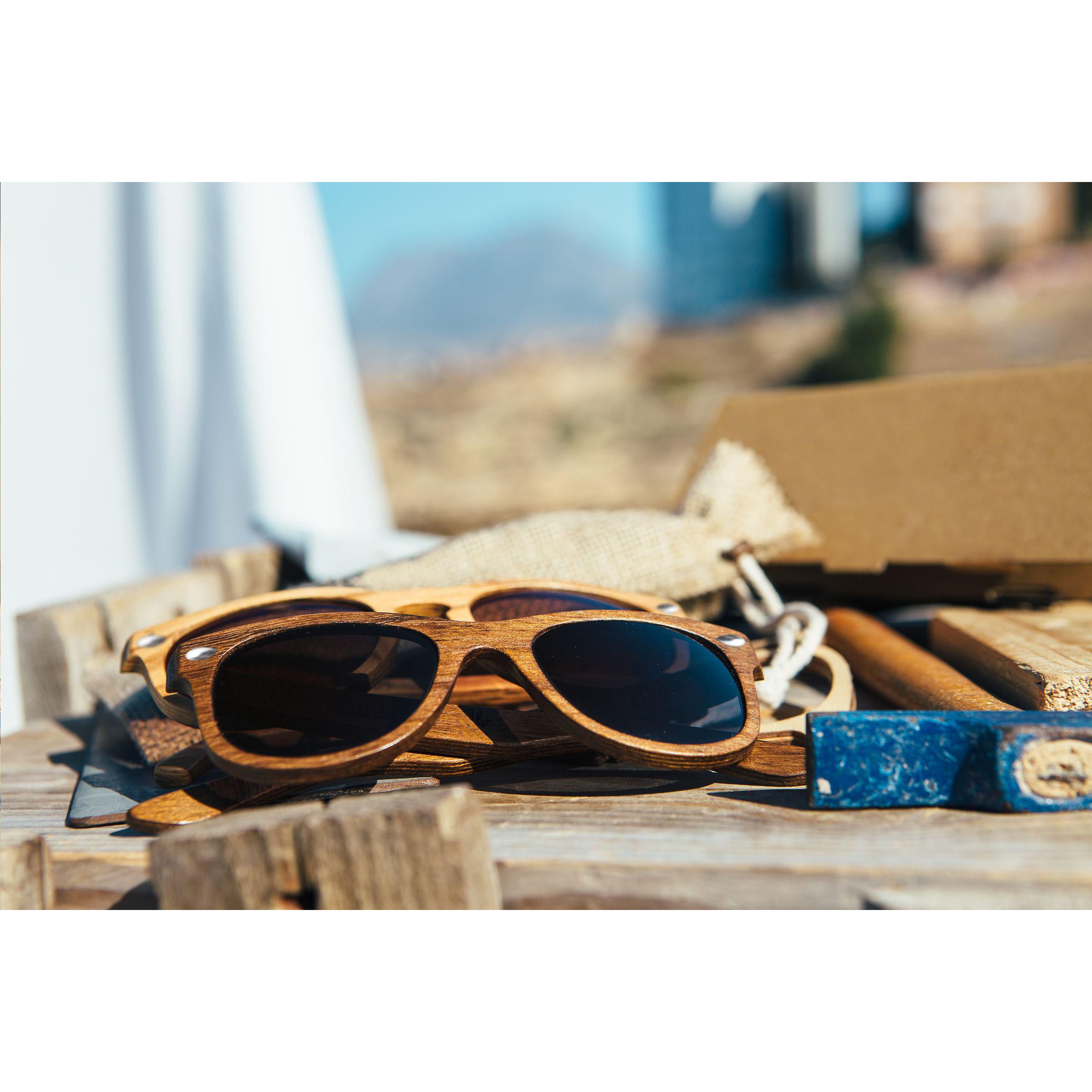 Vue 5 de Looking Wood Lunettes de soleil