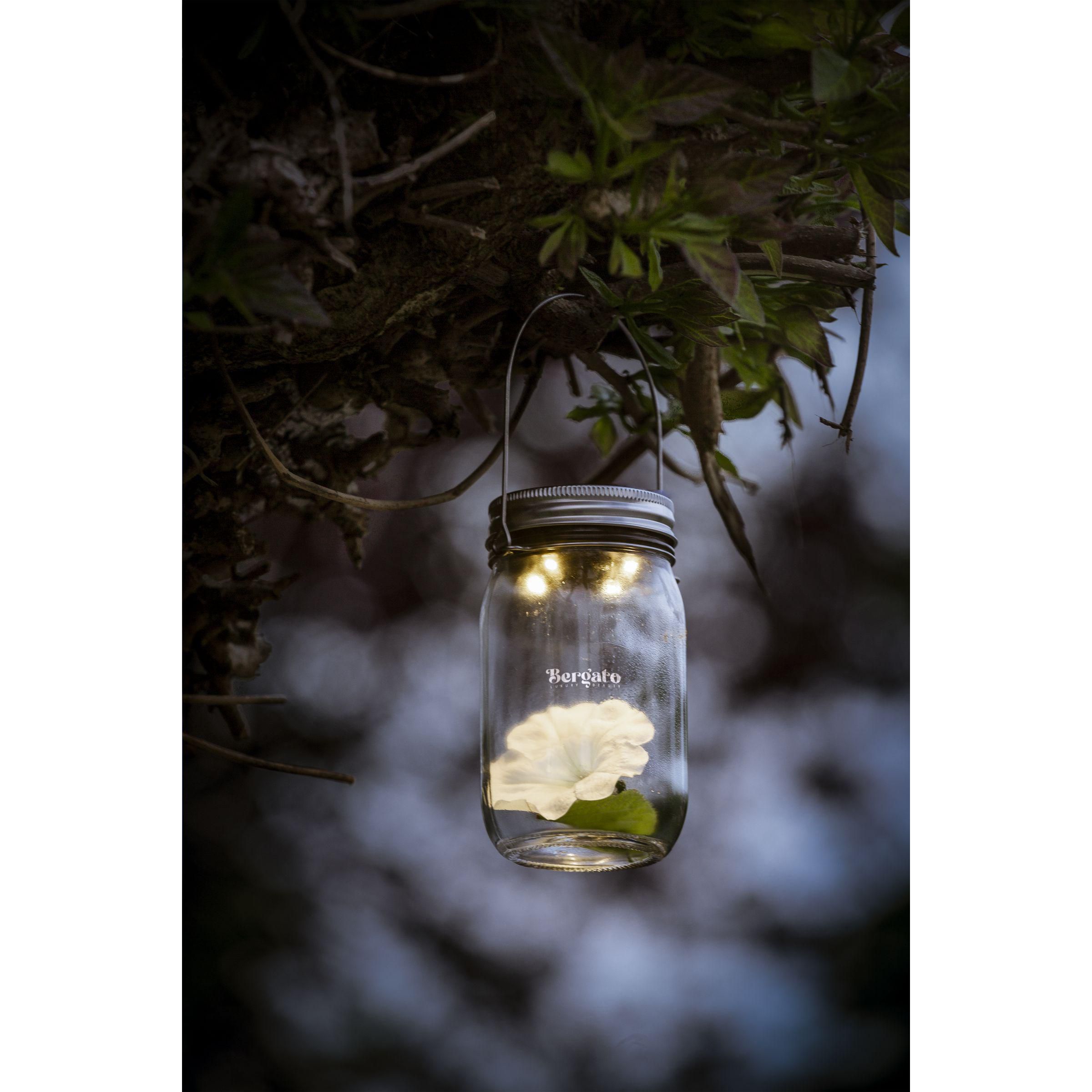 Vue 10 de SunJar Solar Garden Light lampe solaire