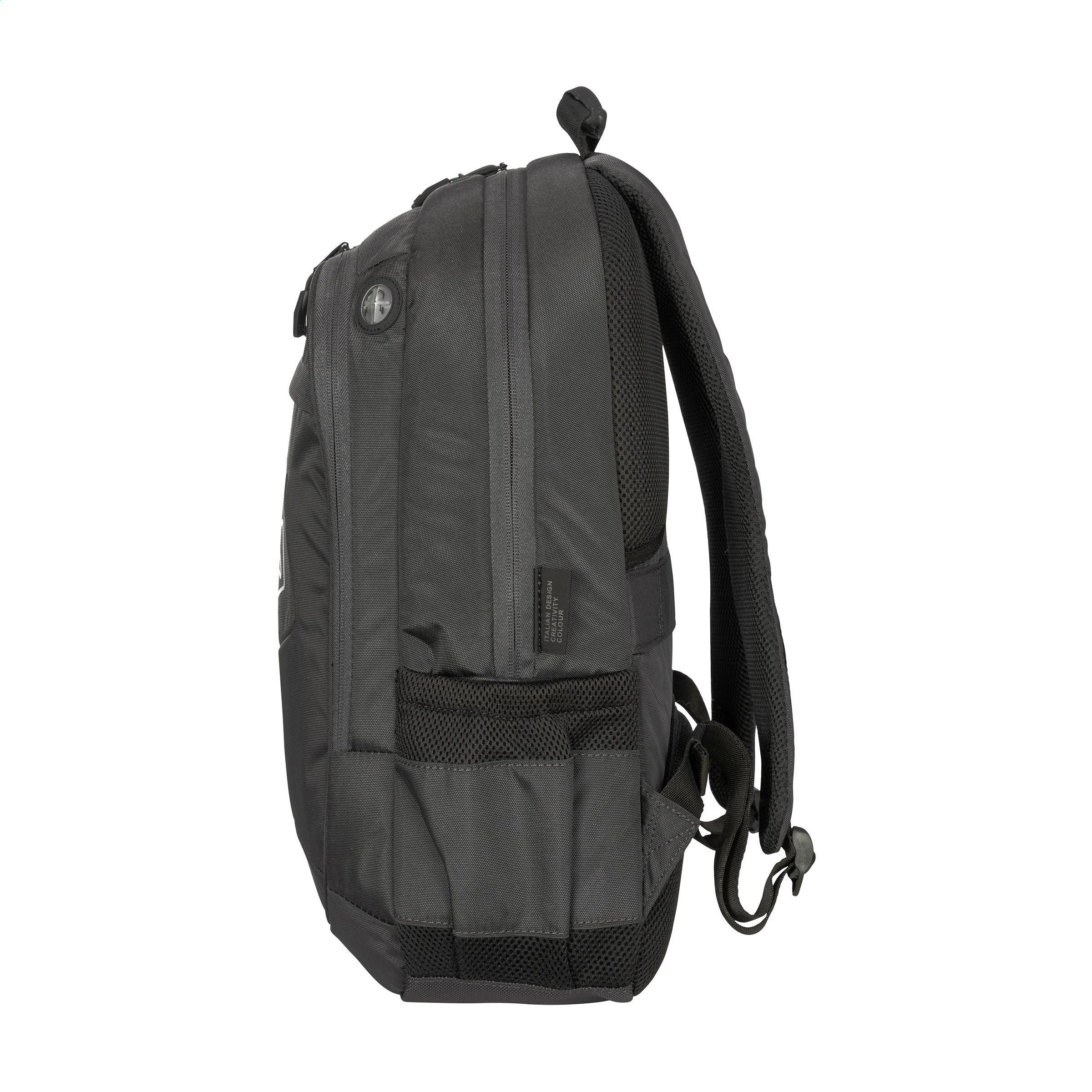 Vue 3 de Tucano Lato Backpack 17 inch sac à dos