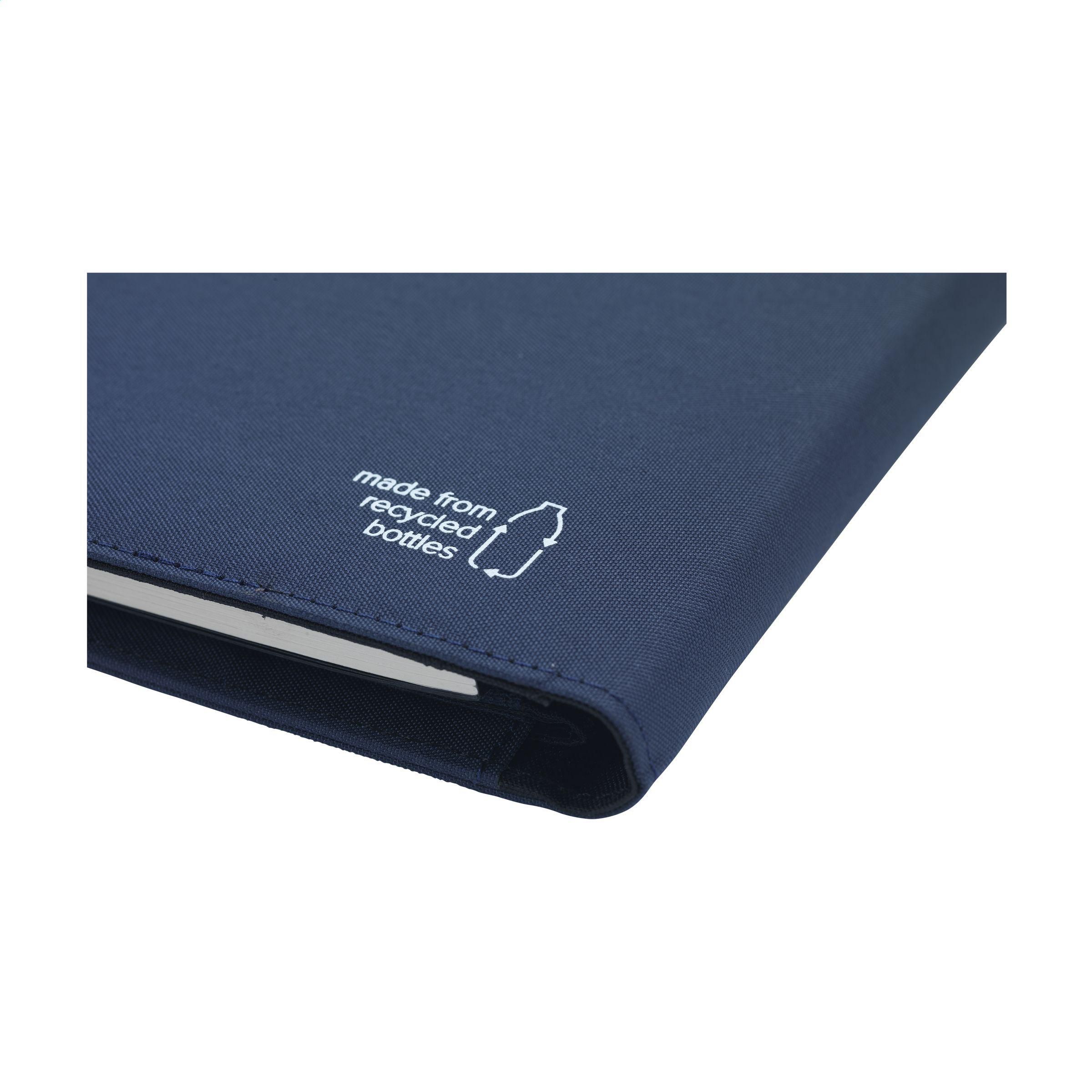 Vue 5 de Quest Portfolio RCS RPET A5 porte-documents
