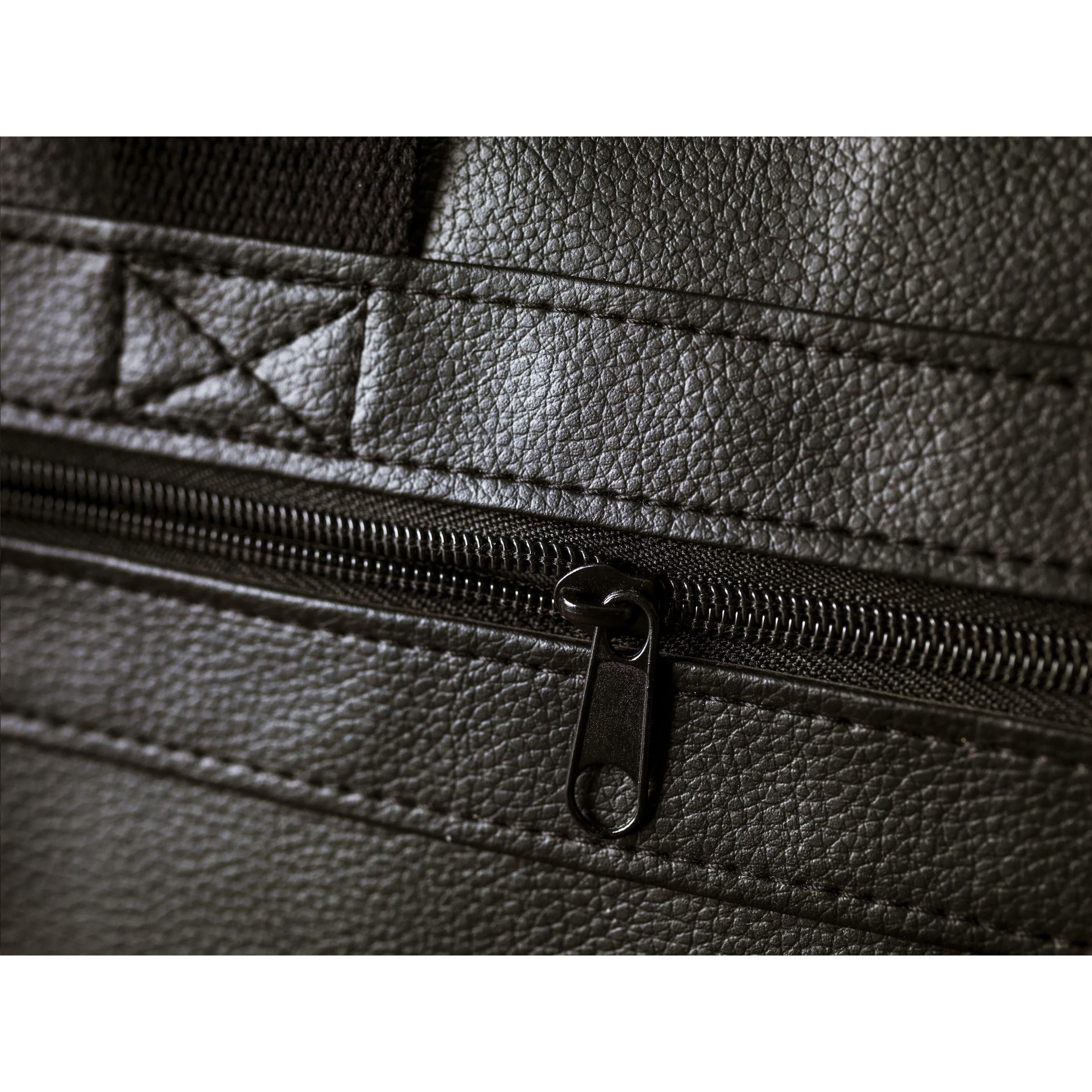 Vue 9 de Voyager Weekend Bag sac de voyage