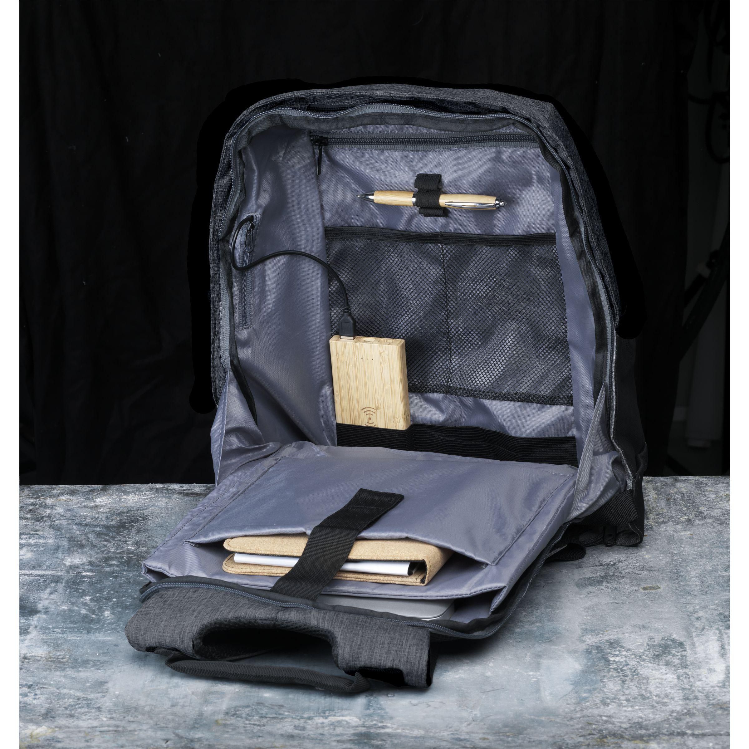 Vue 10 de Jayden RFID Anti-Theft sac à dos