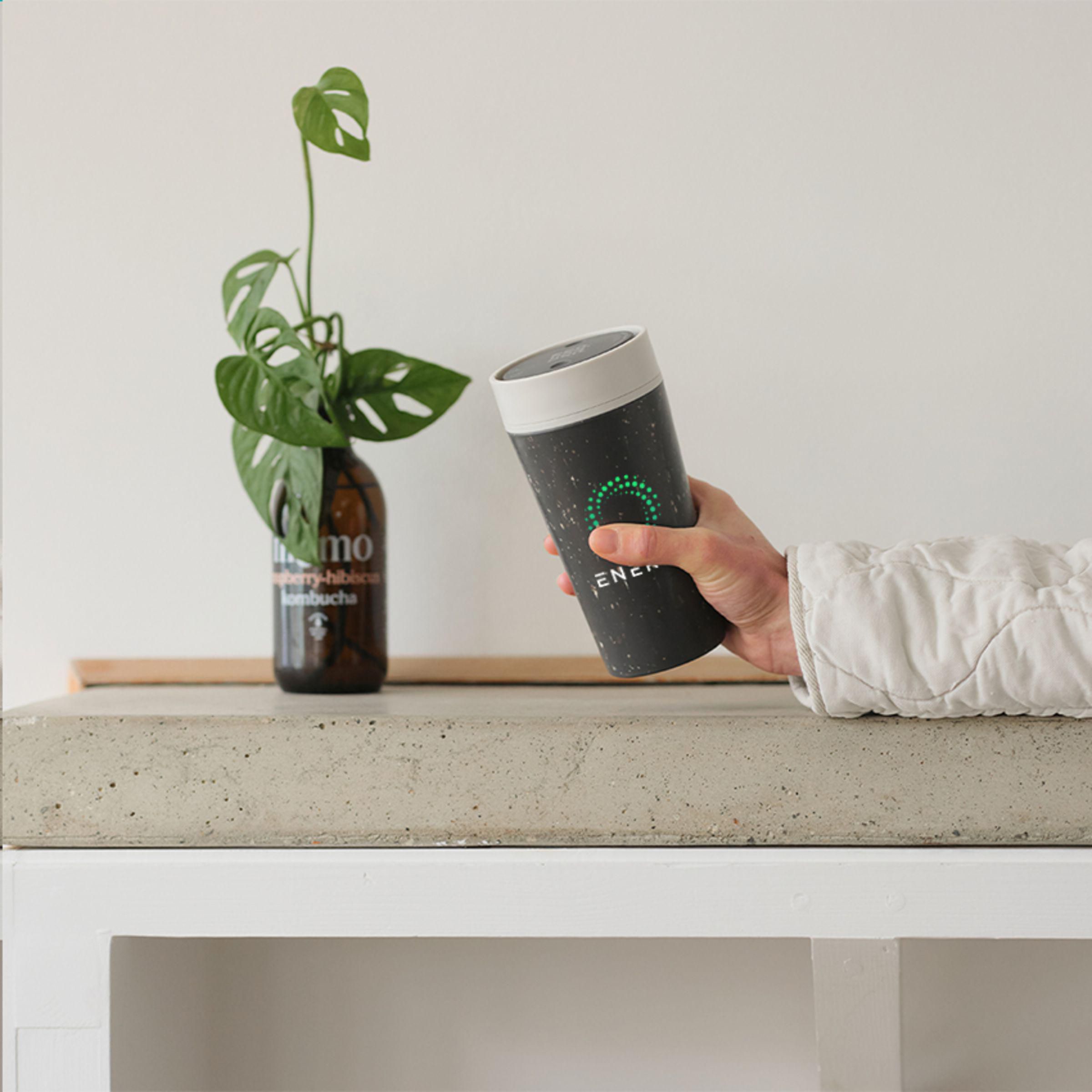Vue 17 de Circular&Co Recycled Coffee Cup 340 ml mug
