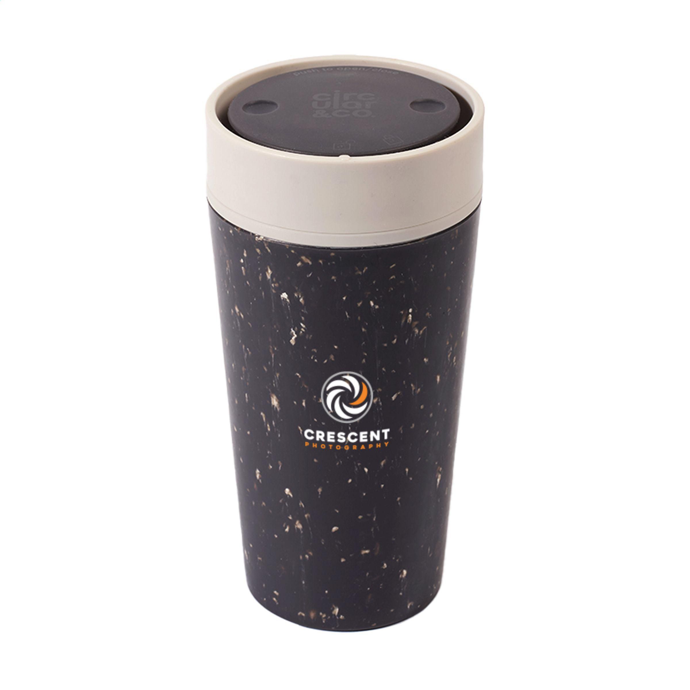 Vue 11 de Circular&Co Recycled Coffee Cup 340 ml mug