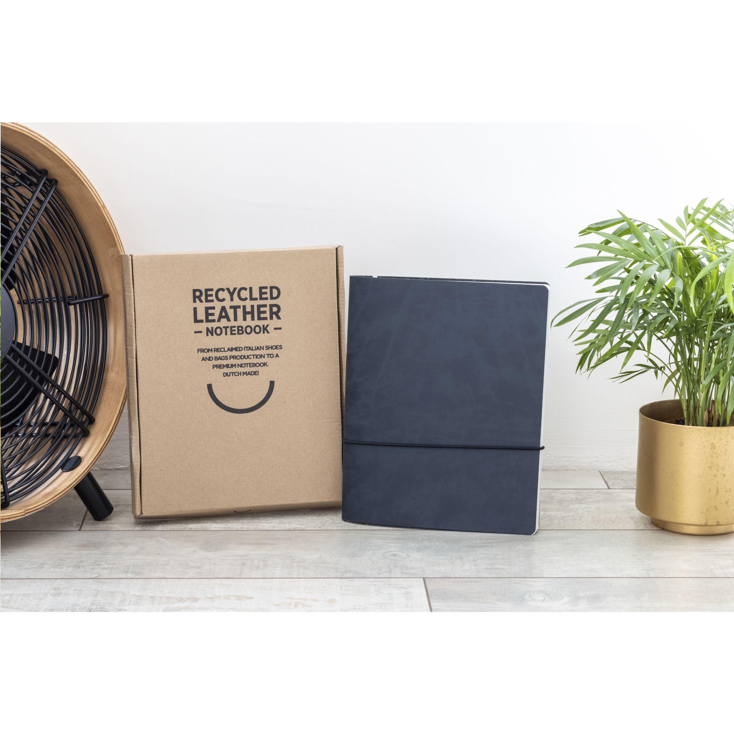 Vue 6 de Recycled Leather Refillable Notebook A5 carnet de notes