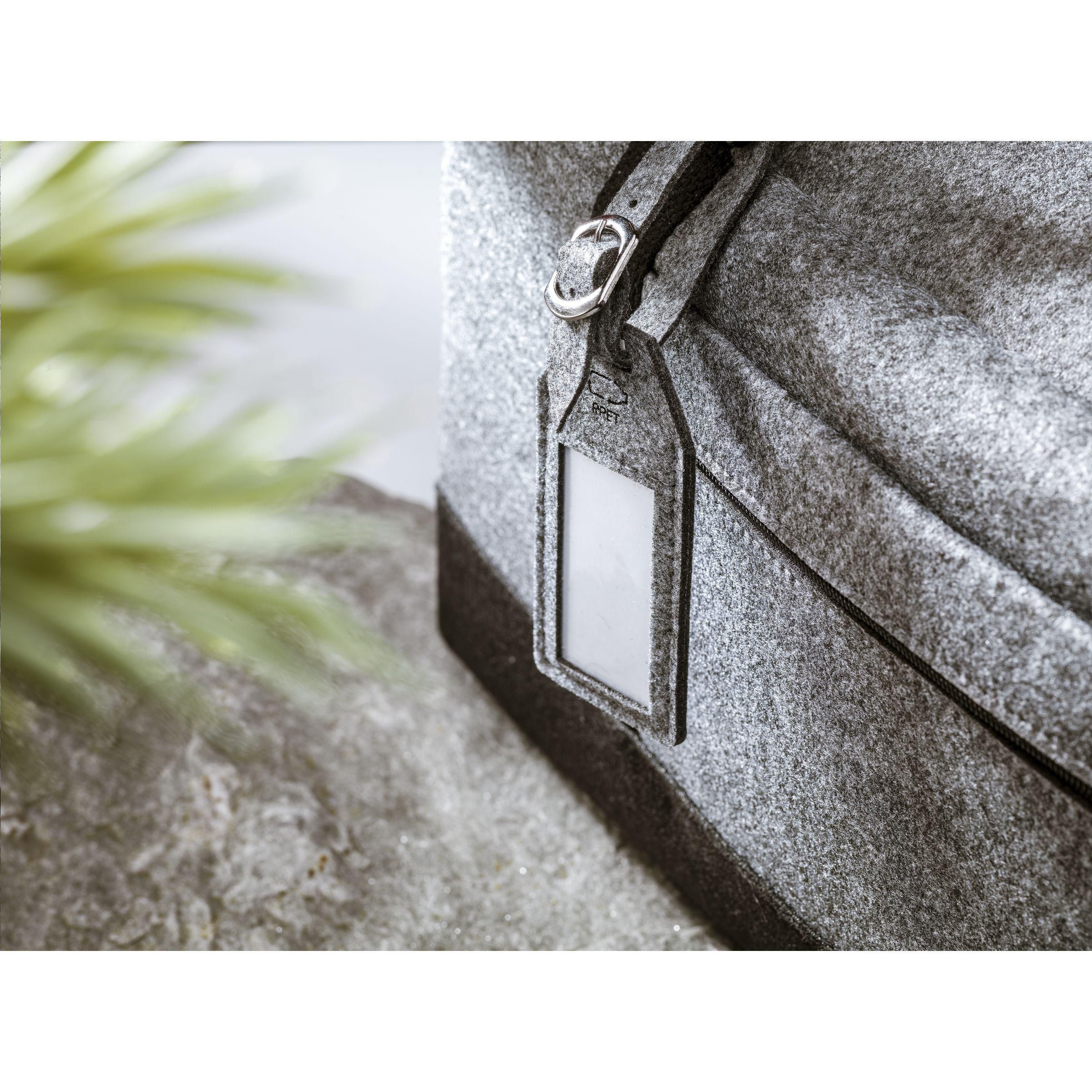Vue 9 de RPET Felt GRS Luggage Tag étiquette de bagage