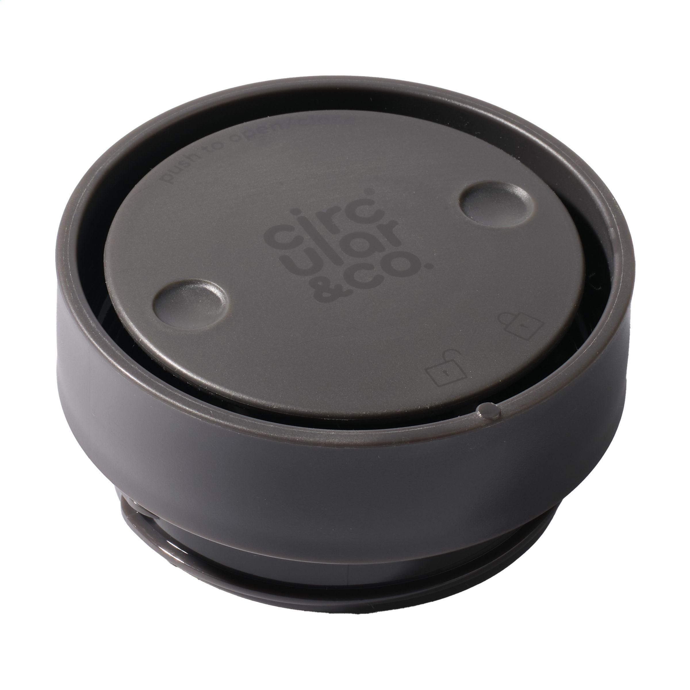Vue 9 de Circular&Co Recycled Stainless Steel Coffee Cup 340 ml