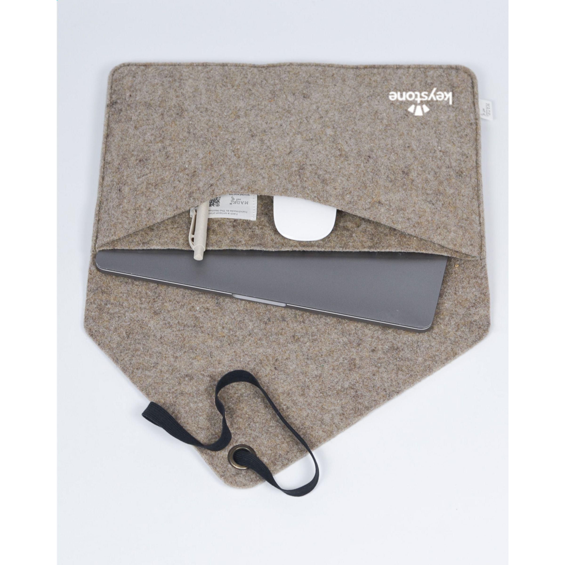 Vue 3 de Recycled Felt Laptop Sleeve 15/16p