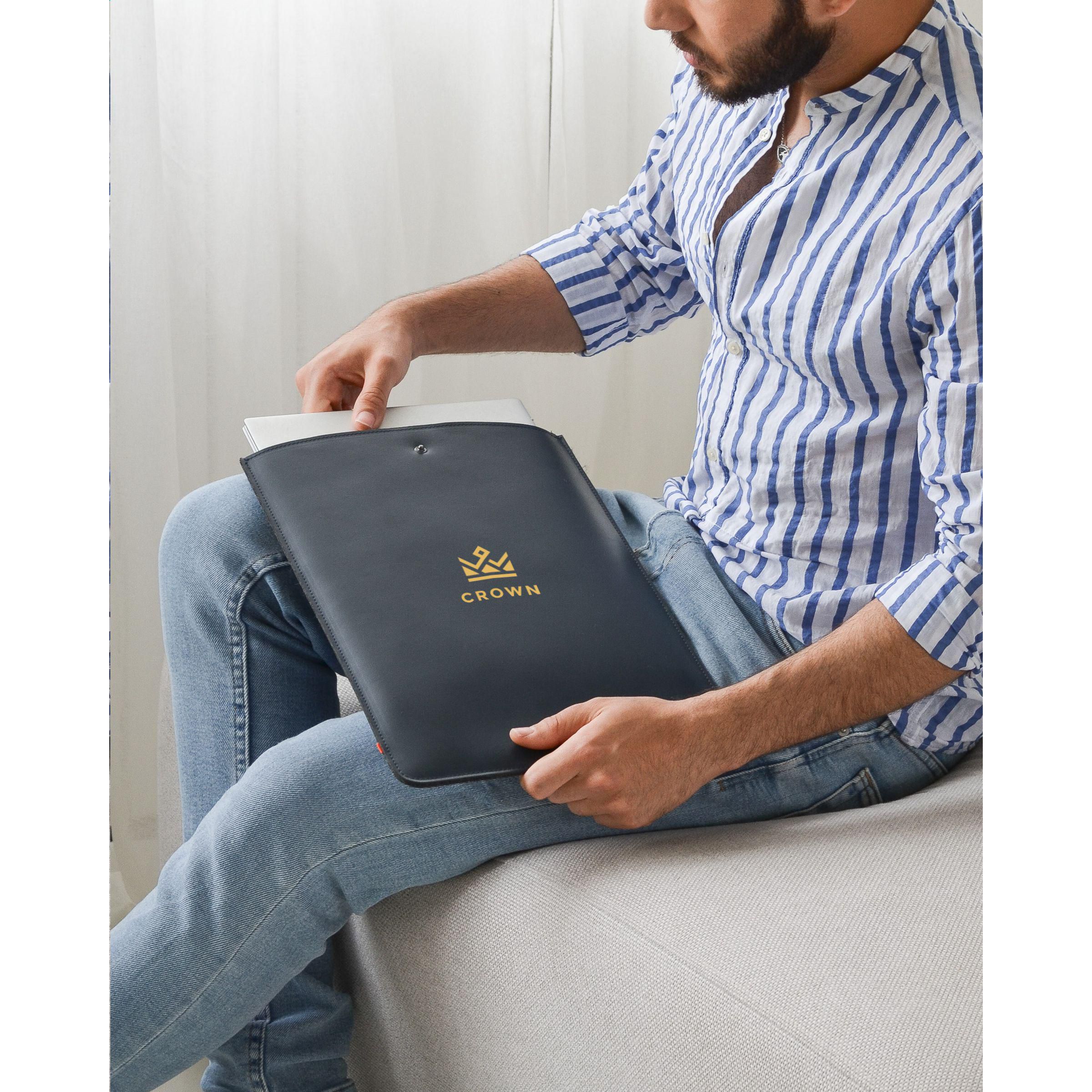 Vue 5 de Recycled Leather Laptop Sleeve 14"