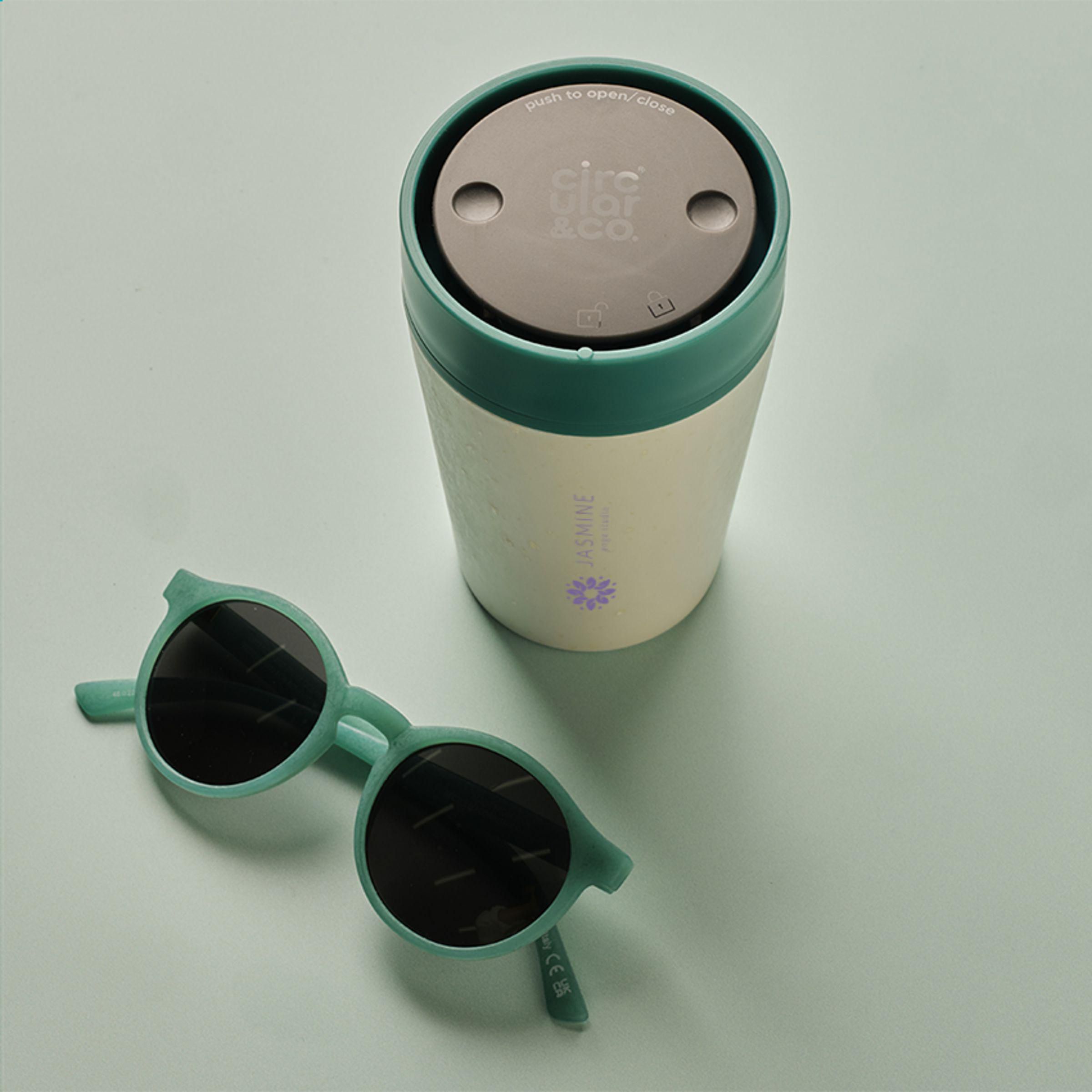 Vue 7 de Circular&Co Recycled Coffee Cup 227 ml mug