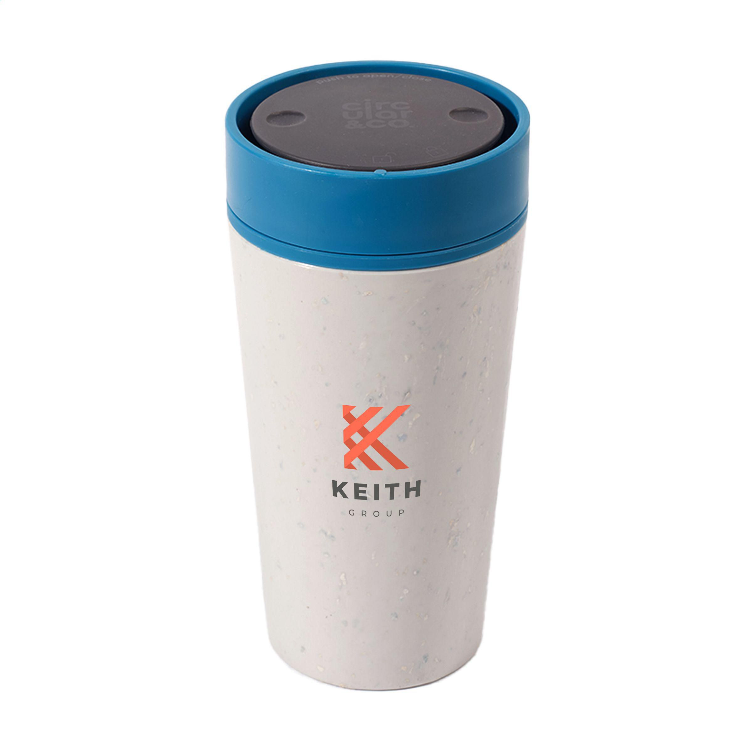Vue 2 de Circular&Co Recycled Coffee Cup 340 ml mug