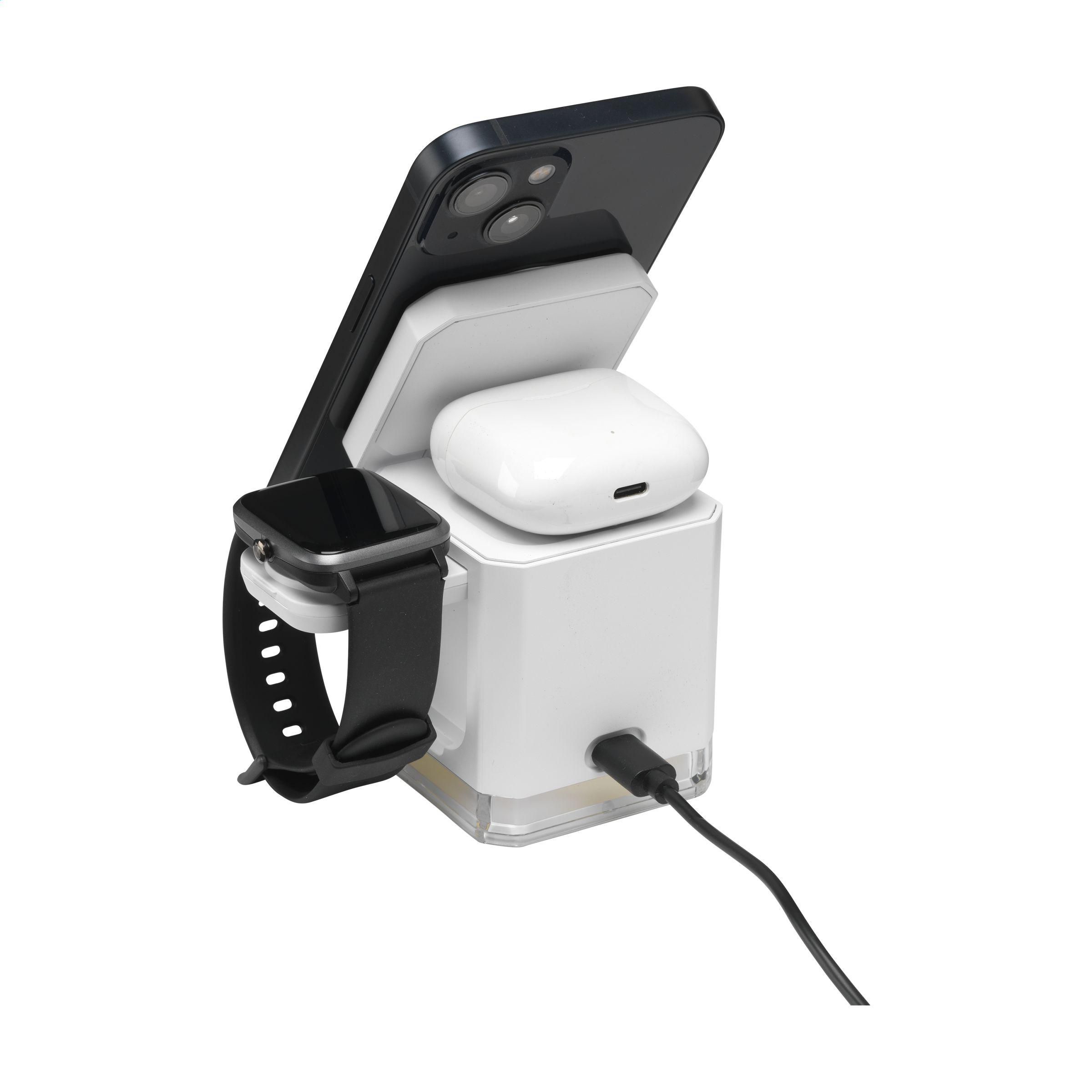 Vue 3 de Cube Magsafe 3-in-1 RCS Recycled ABS Charging Stand