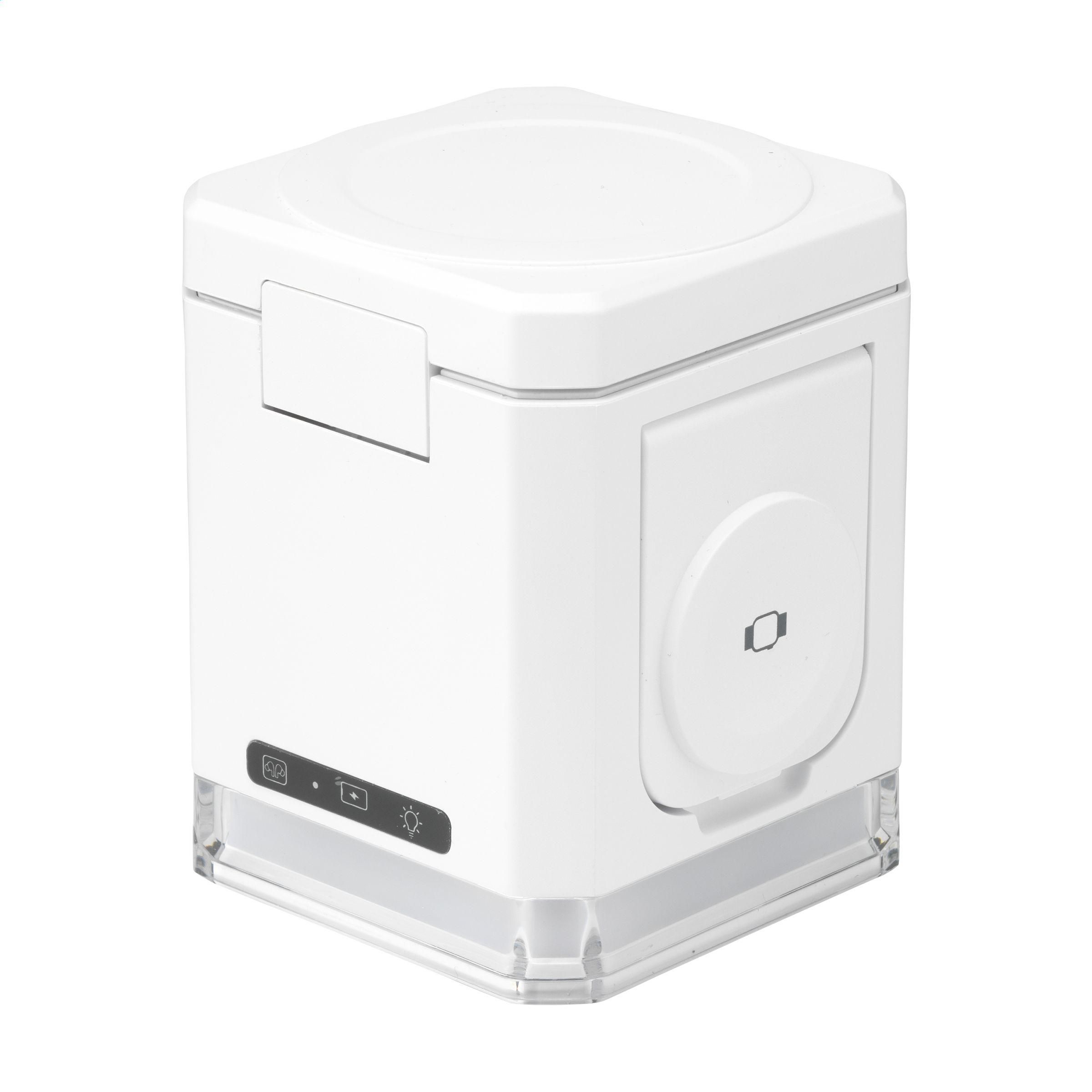 Vue 4 de Cube Magsafe 3-in-1 RCS Recycled ABS Charging Stand