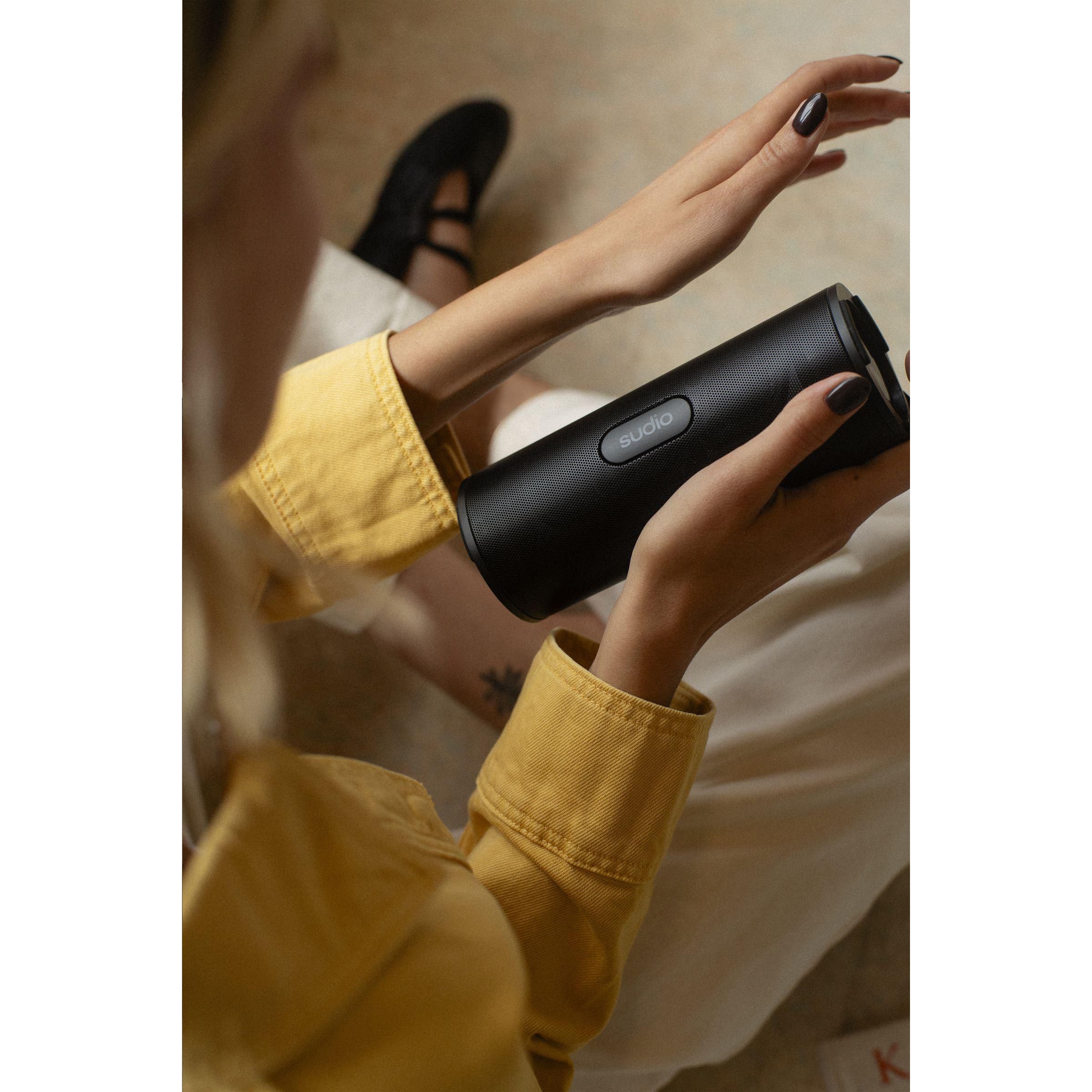 Vue 17 de Sudio Bluetooth Speaker F4