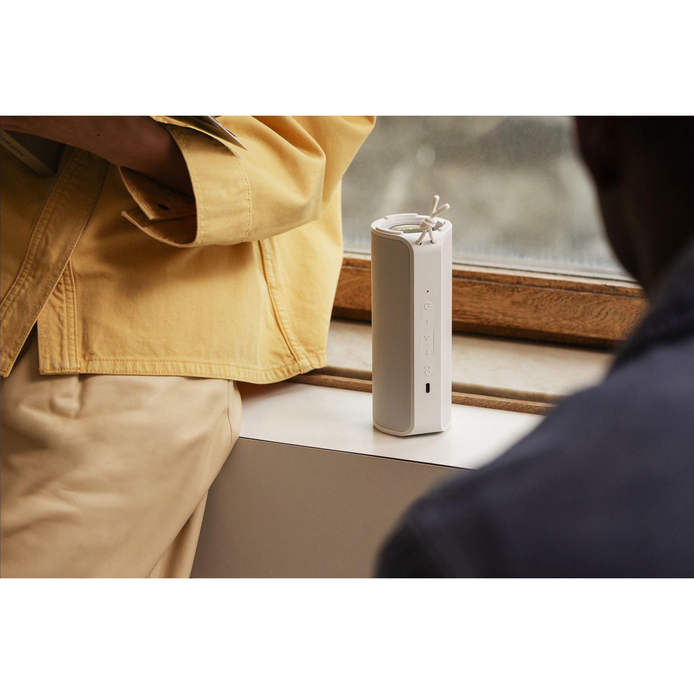 Vue 8 de Sudio Bluetooth Speaker F4