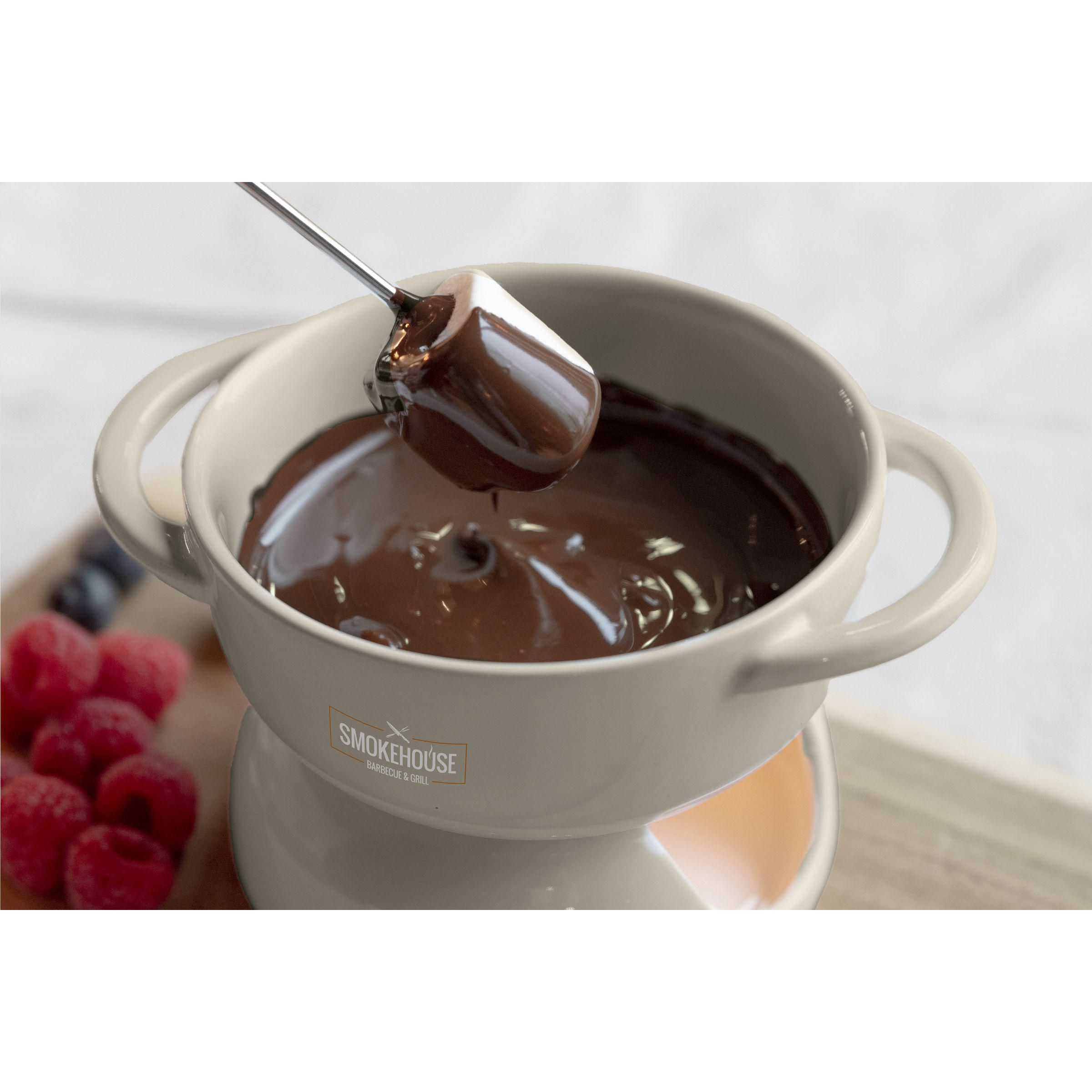Vue 4 de Gusta Sunday Fondue and Cheese Baker