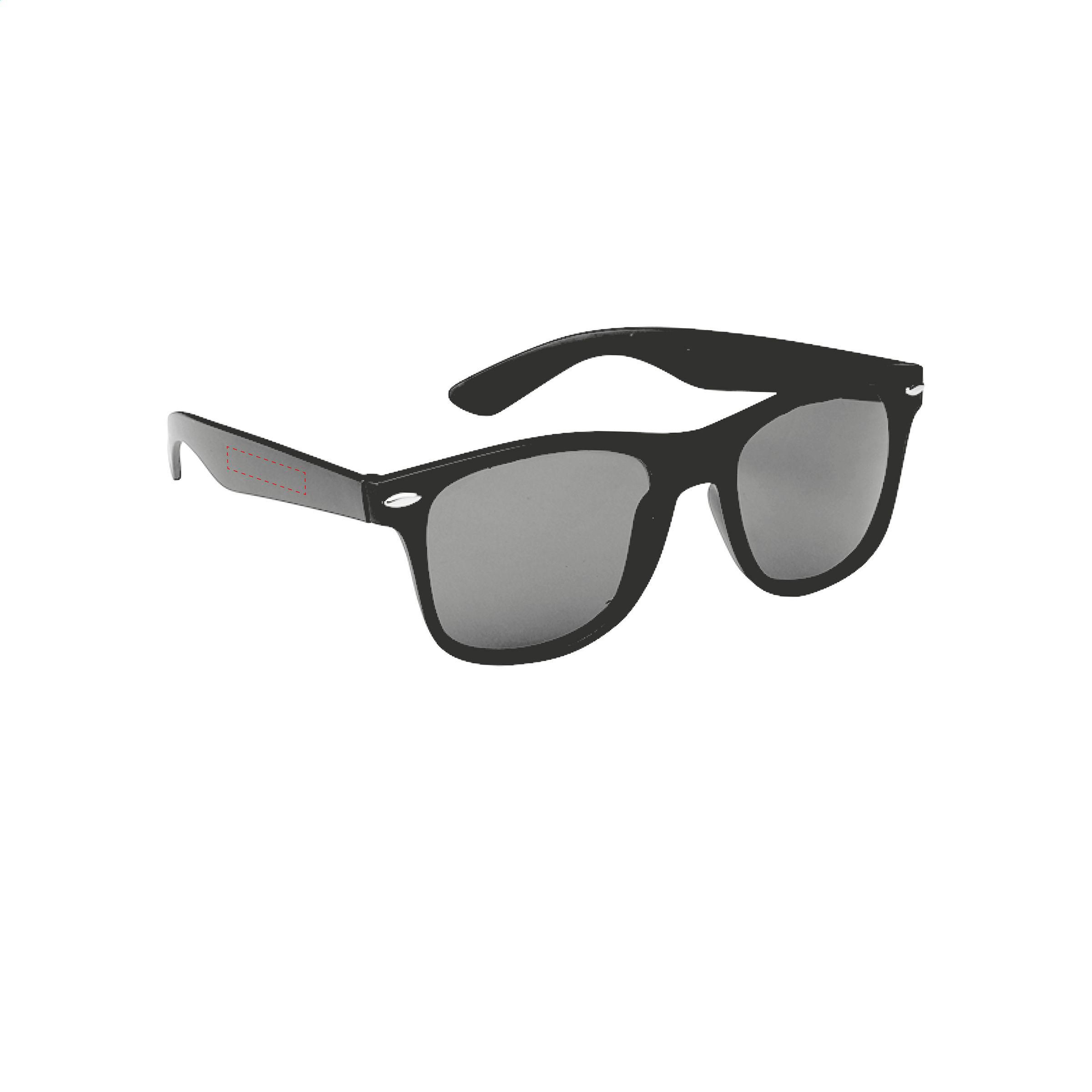 Vue 3 de Malibu Matt Black lunettes de soleil