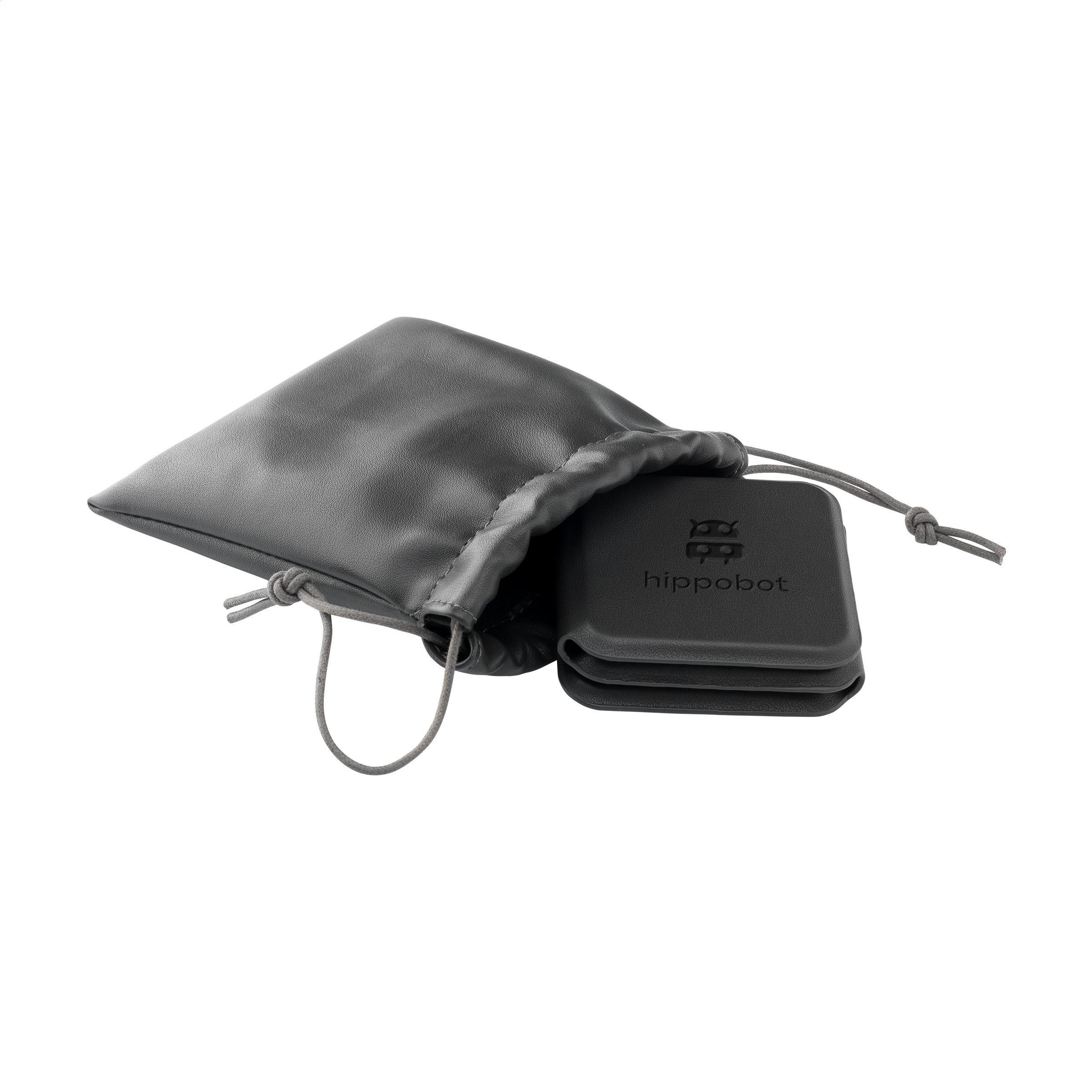 Vue 2 de TriCharge RCS Recycled PU Wireless Charger chargeur