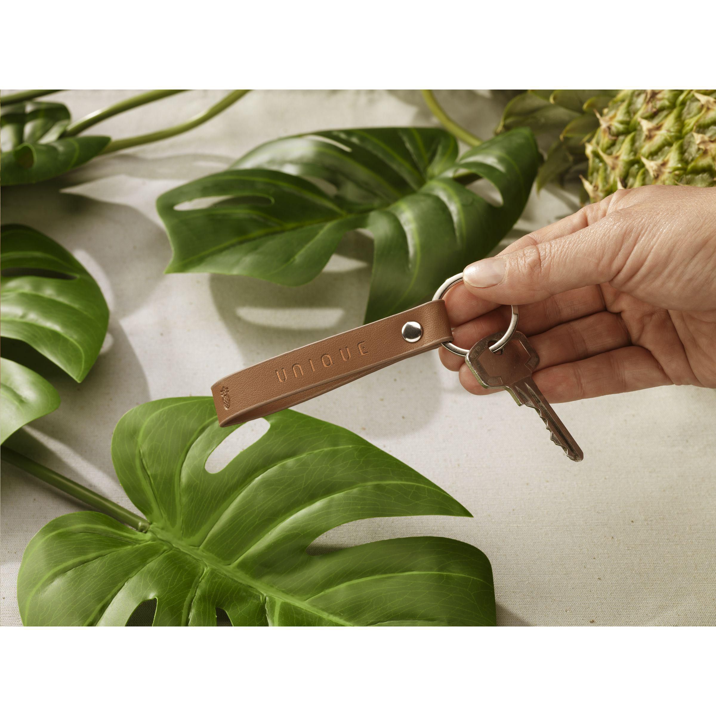 Vue 10 de Vegan Pineapple Leather Keyring porte-clés